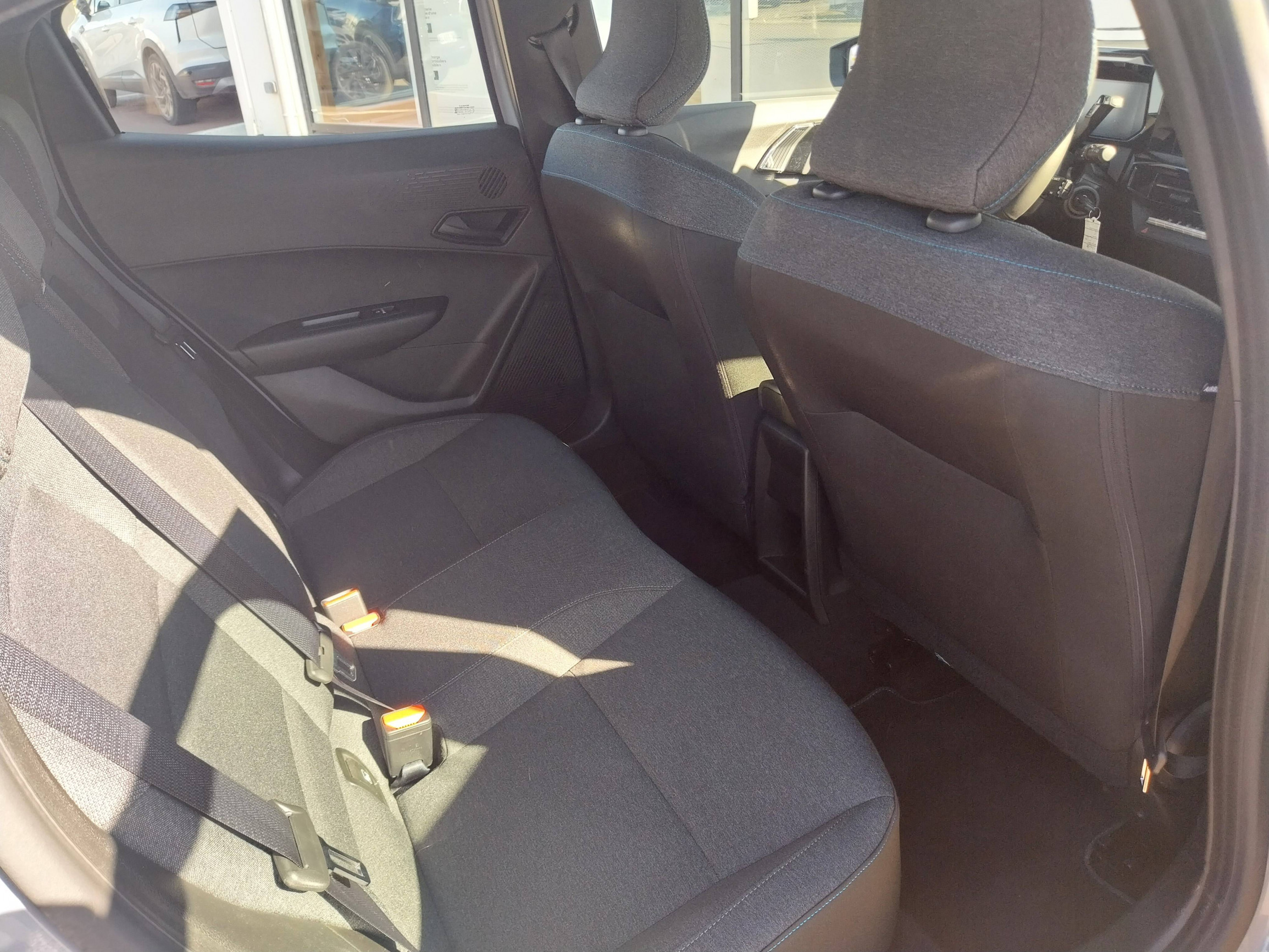 Vente en ligne Renault Clio 6 Clio E-Tech full hybrid 160 ch au prix de 24 980 €