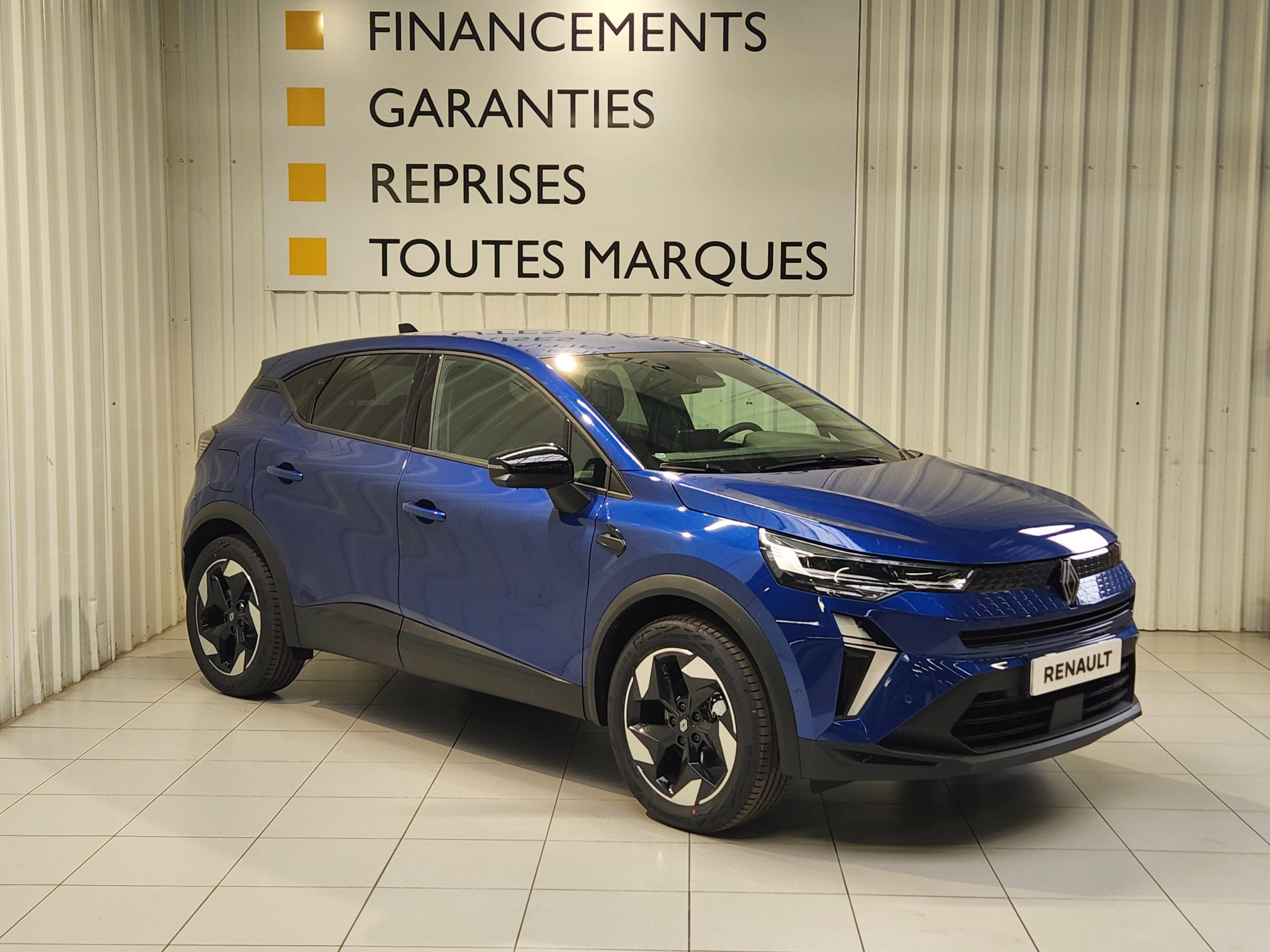 Vente en ligne Renault Captur  E-Tech full hybrid 160 ch au prix de 29 550 €