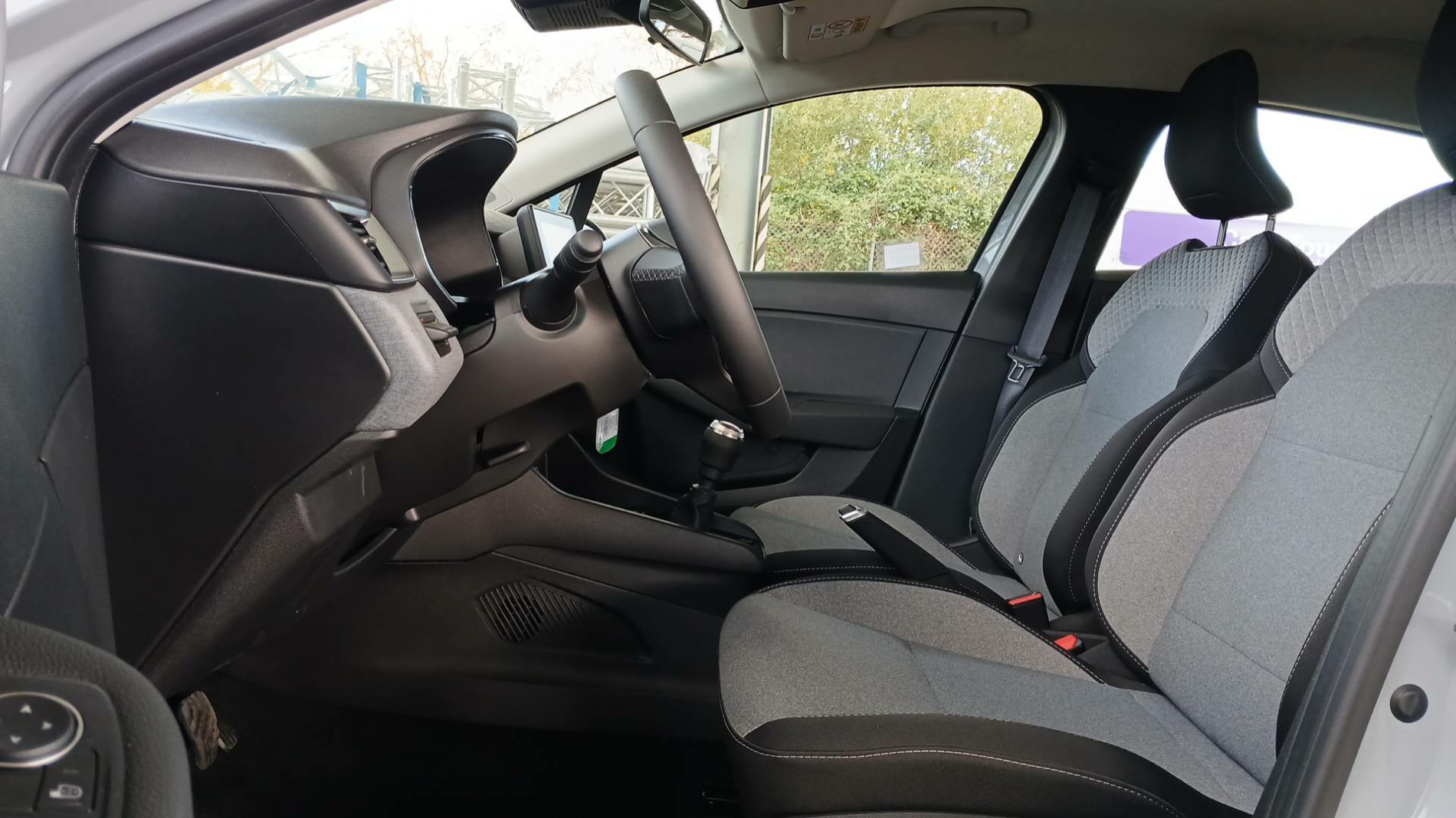 Vente en ligne Renault Clio 5 Clio Blue dCi 100 ch GSR2 au prix de 18 490 €