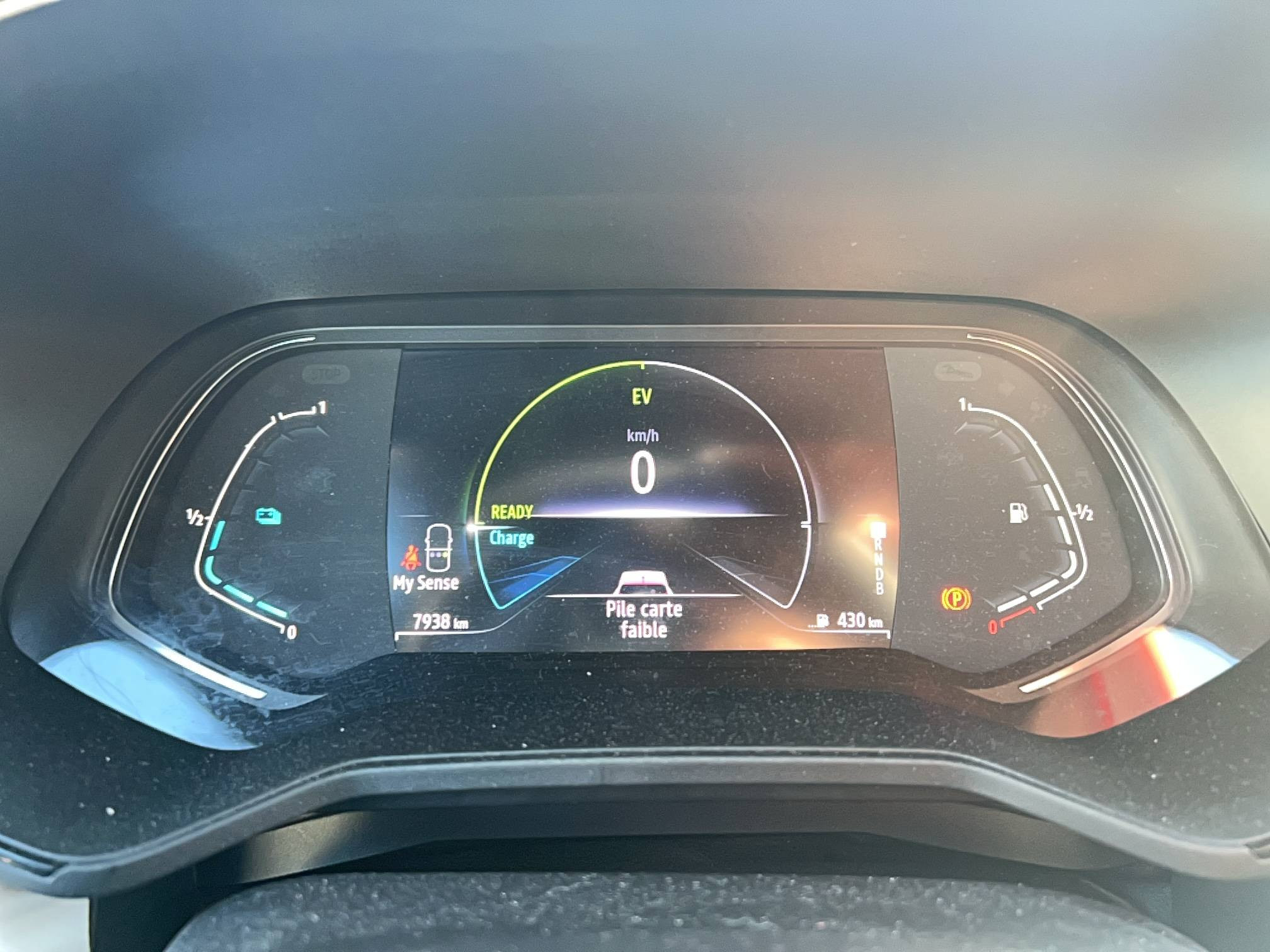 Vente en ligne Renault Clio 5 Clio E-Tech full hybrid 145 au prix de 18 450 €