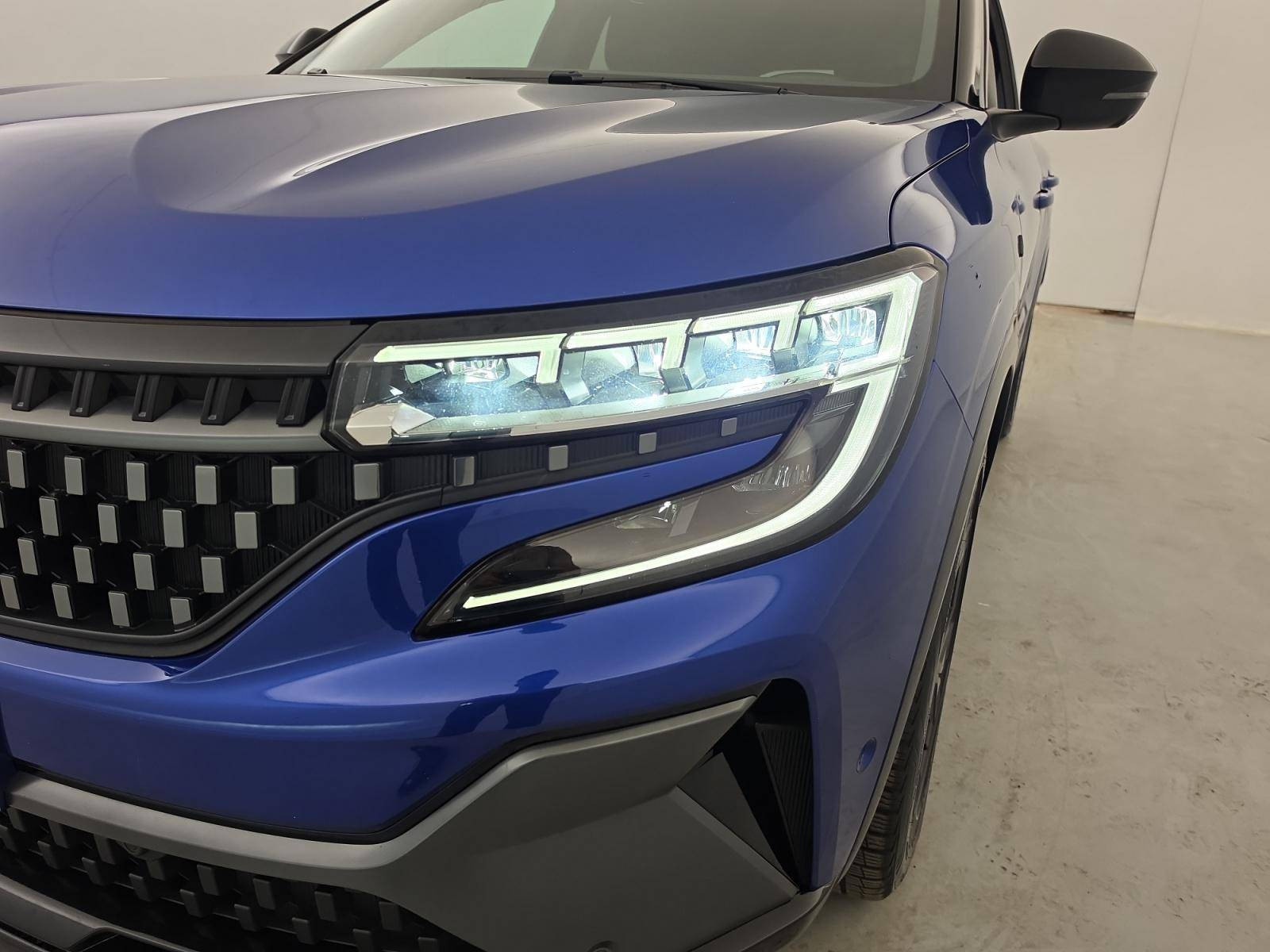 Vente en ligne Renault Austral  E-Tech hybrid 200 au prix de 29 990 €