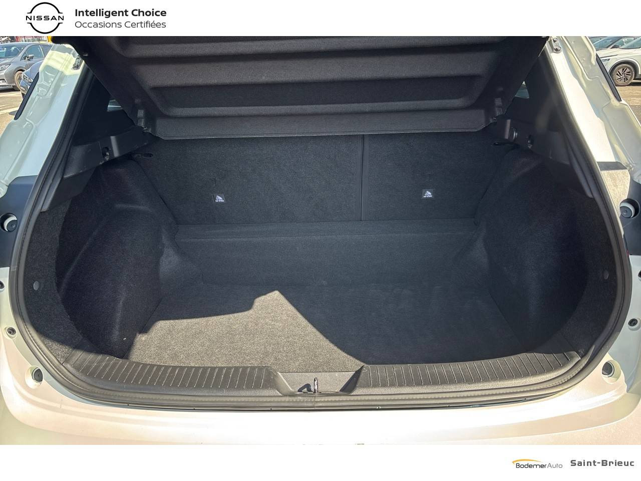 Vente en ligne Nissan Qashqai Qashqai 1.3 DIG-T 160 au prix de 20 990 €