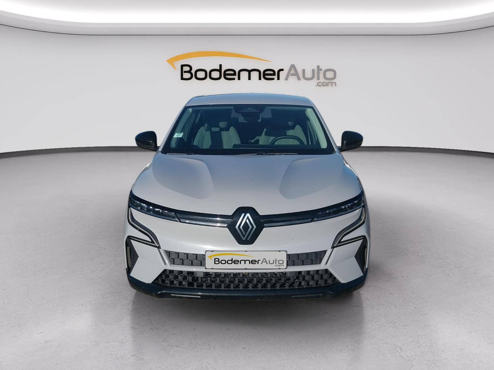 Vente en ligne Renault Megane E-Tech  EV40 130ch standard charge au prix de 18 991 €