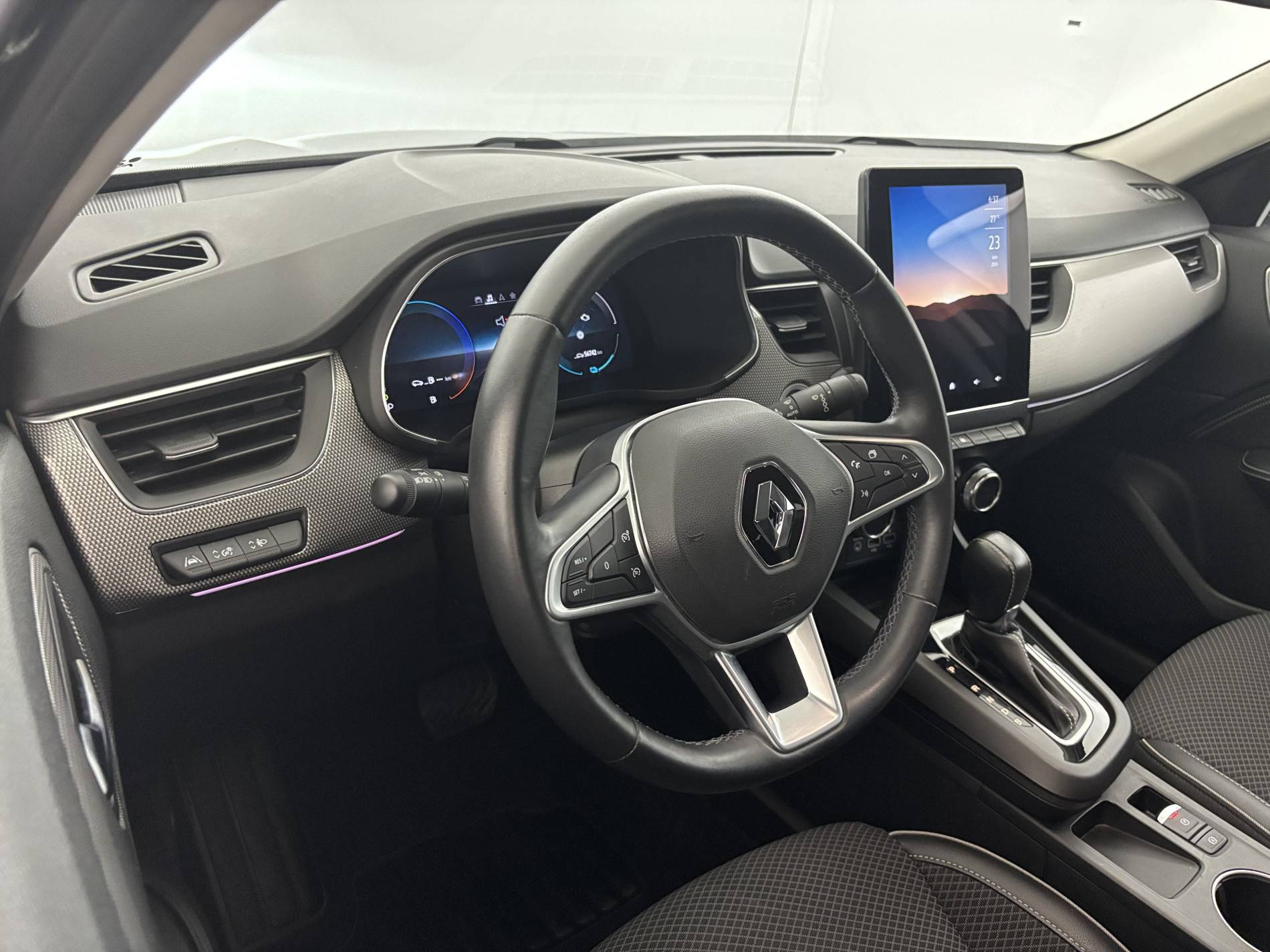 Vente en ligne Renault Arkana  E-Tech hybride 145 - 22 au prix de 19 890 €