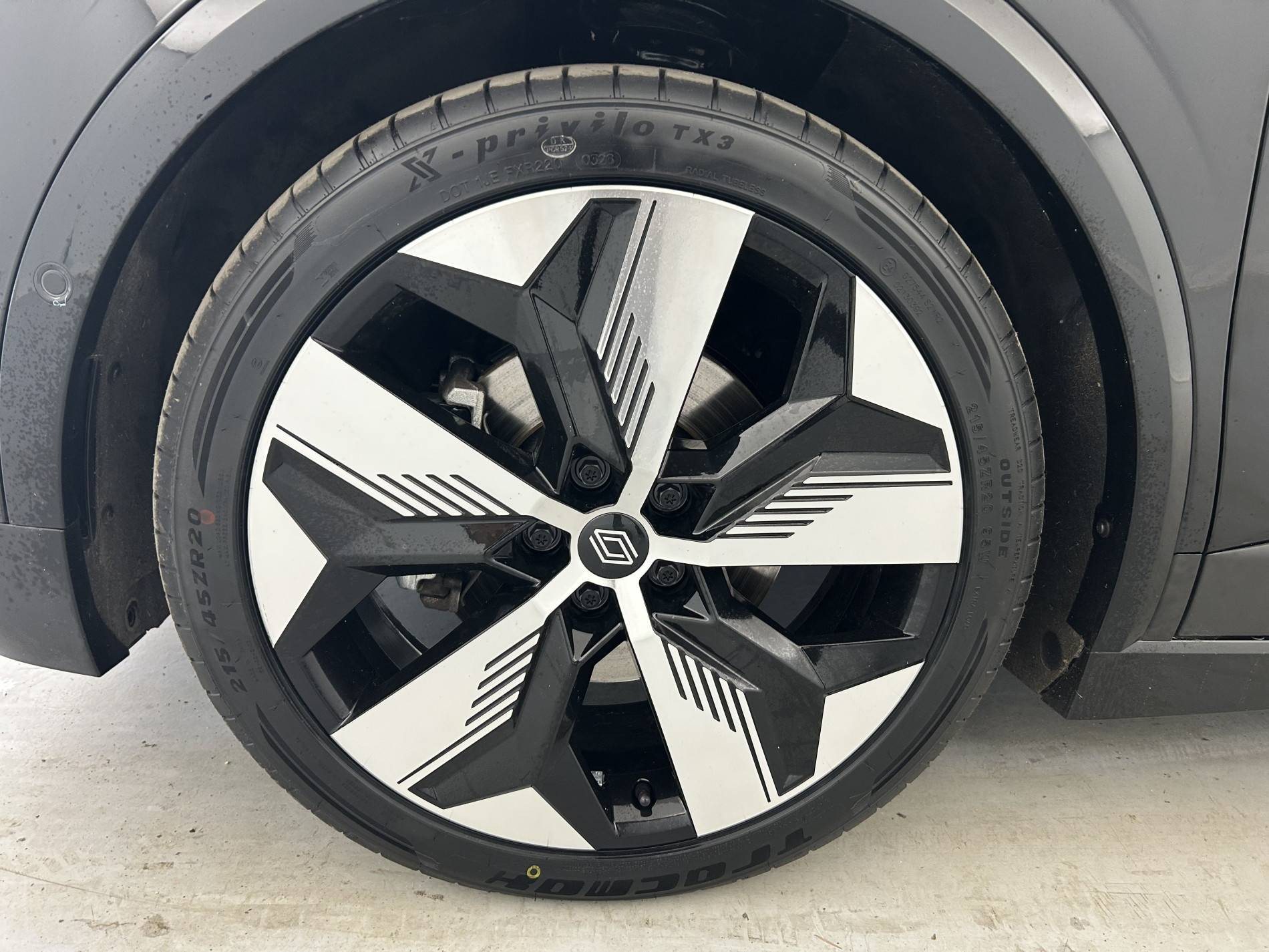 Vente en ligne Renault Megane E-Tech  220 ch autonomie confort GSR2 au prix de 30 990 €