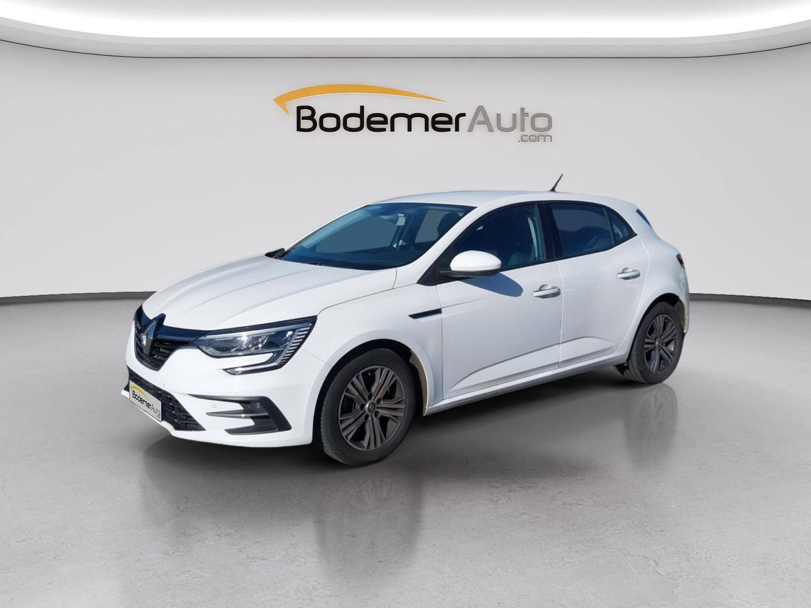 Renault Megane 4  Blue dCi 115 occasion de 2022 en vente à Loudéac