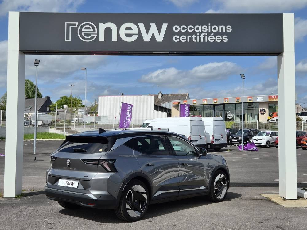 Vente en ligne Renault Scenic E-Tech Scenic E-Tech électrique 220 ch grande autonomie au prix de 39 990 €