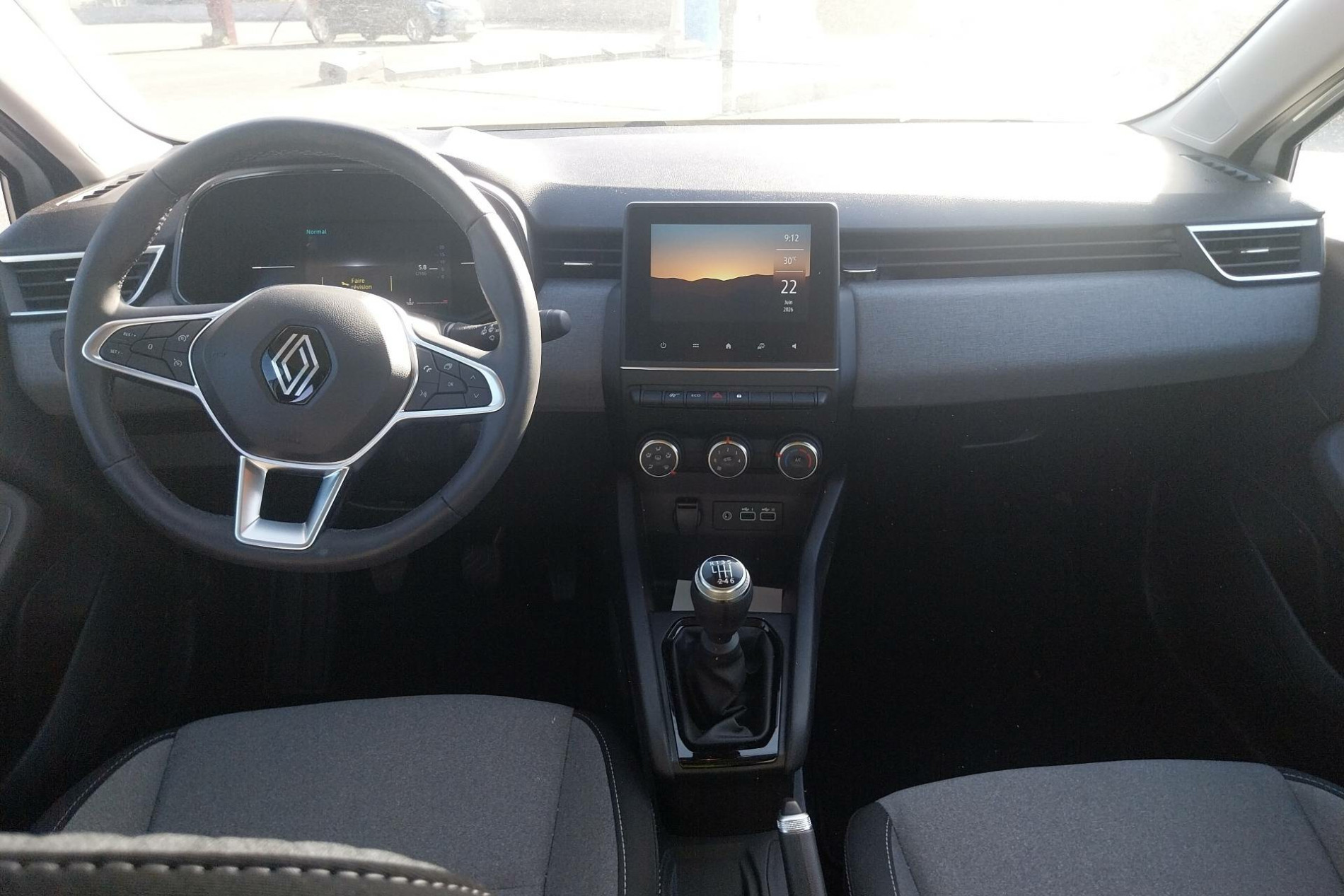 Vente en ligne Renault Clio 5 Clio TCe 90 au prix de 13 990 €
