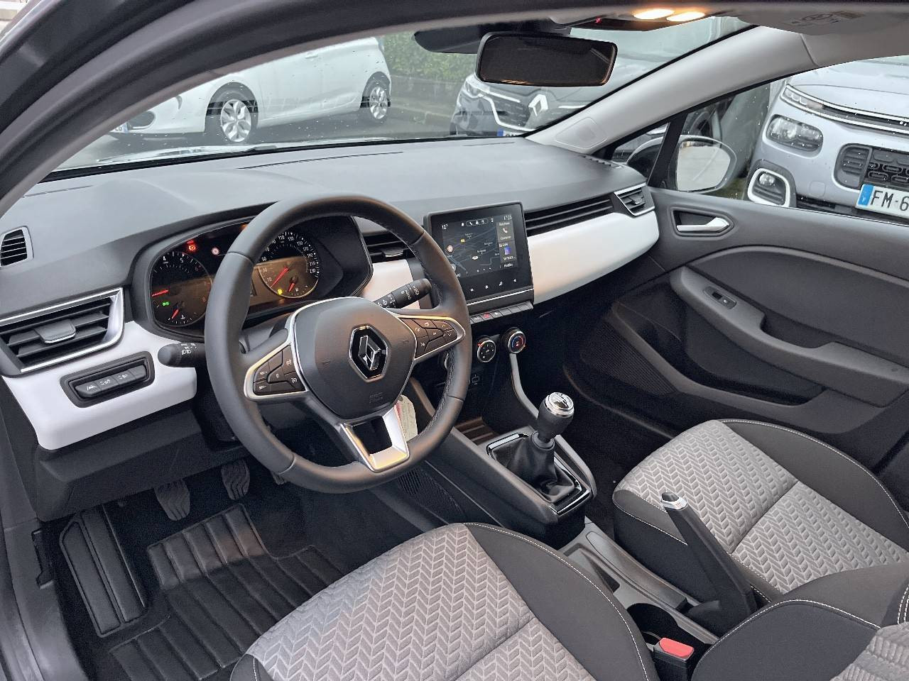 Vente en ligne Renault Clio 5 Clio TCe 90 au prix de 14 490 €