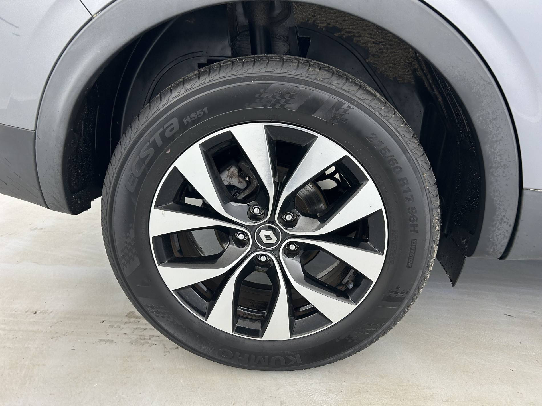 Vente en ligne Renault Arkana  mild hybrid 140 EDC FAP - 22 au prix de 18 490 €