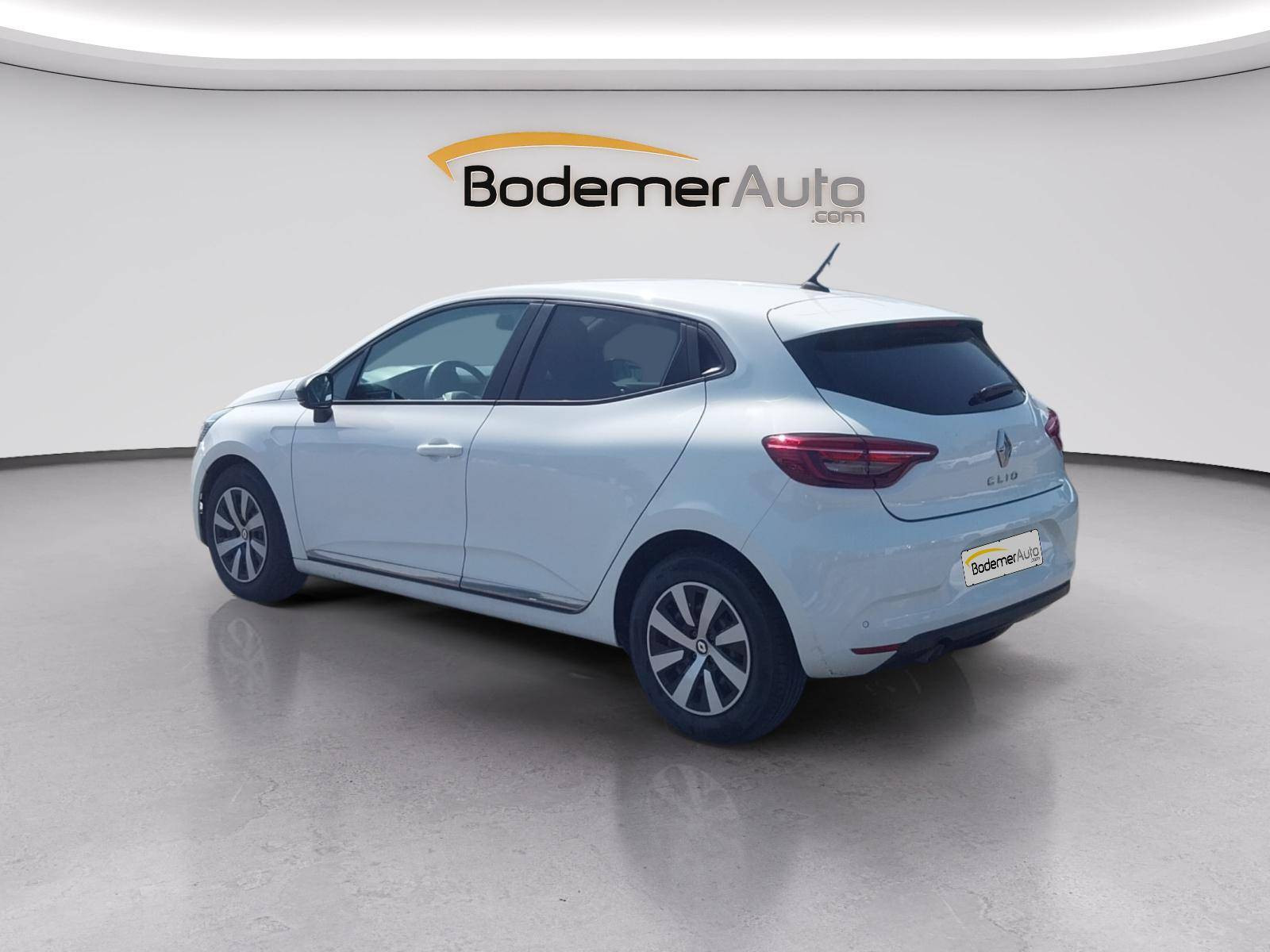 Vente en ligne Renault Clio 5 Clio TCe 90 au prix de 13 900 €