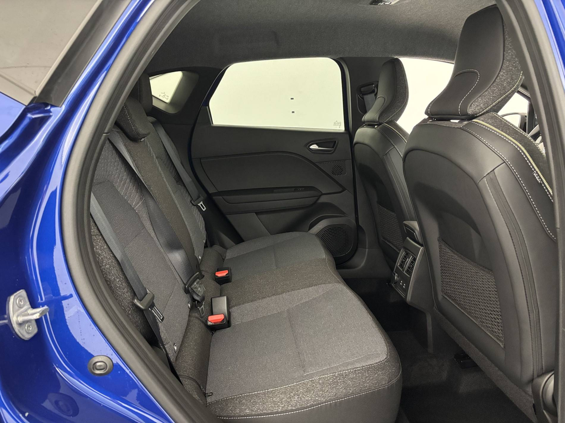 Vente en ligne Renault Captur  E-Tech full hybrid 160 ch au prix de 30 499 €