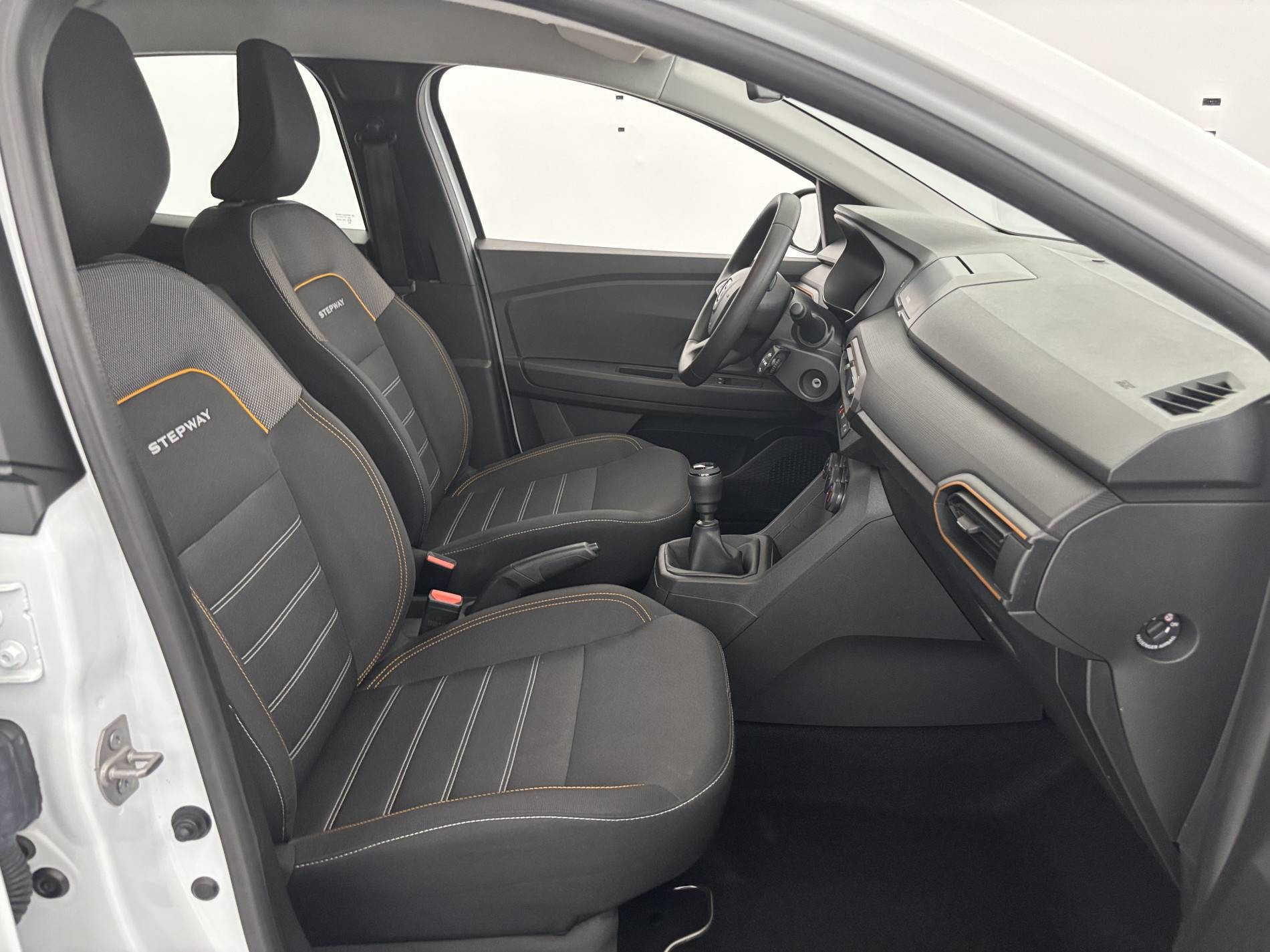 Vente en ligne Dacia Sandero  ECO-G 100 au prix de 11 990 €