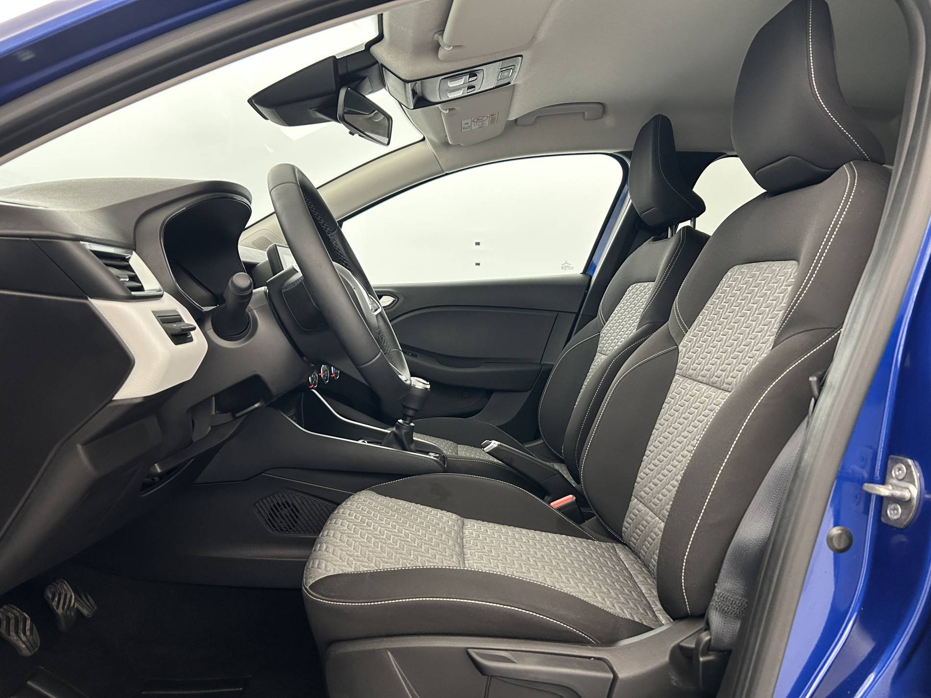 Vente en ligne Renault Clio 5 Clio TCe 90 au prix de 13 950 €