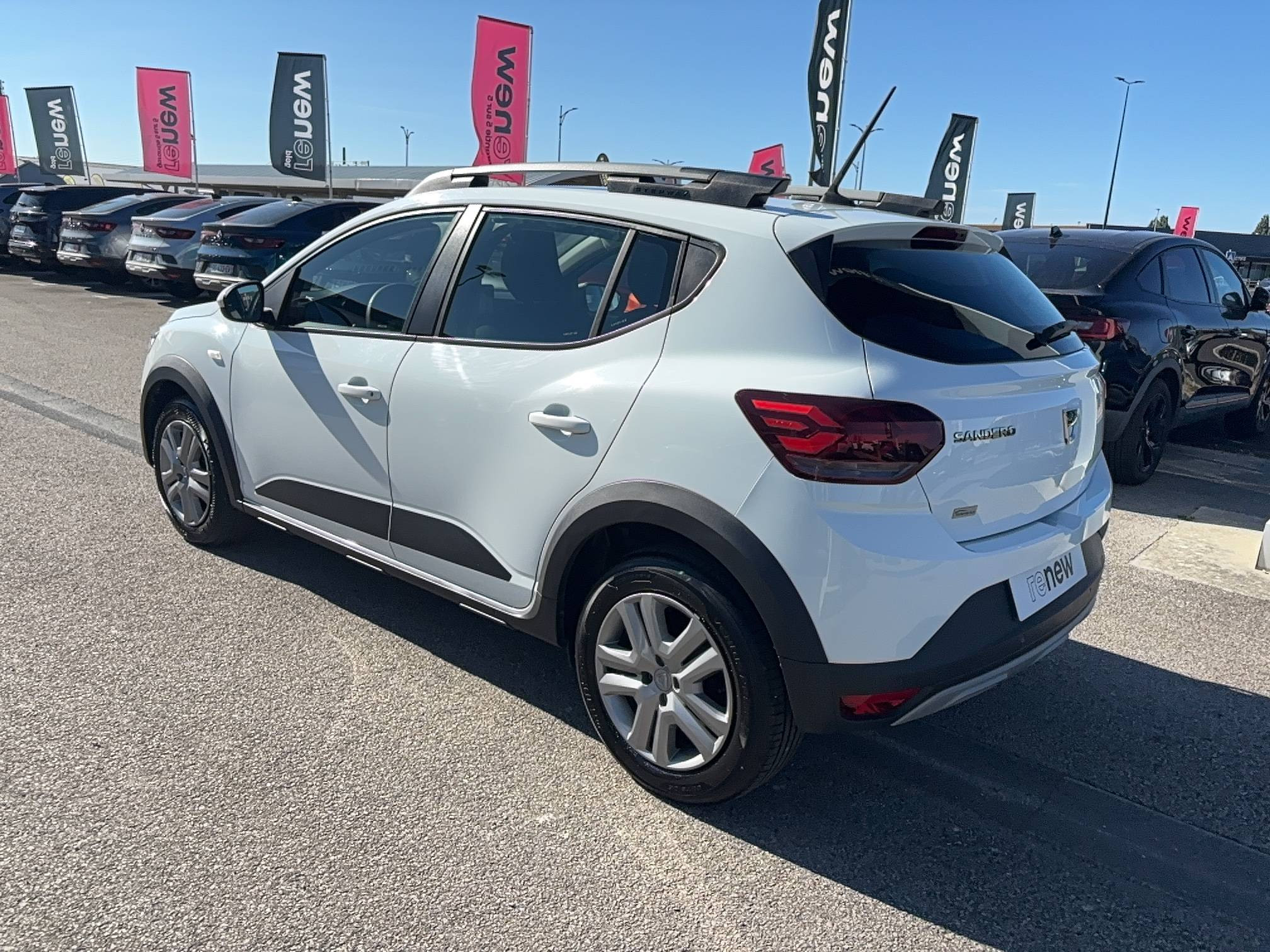Vente en ligne Dacia Sandero  ECO-G 100 - 22 au prix de 13 490 €
