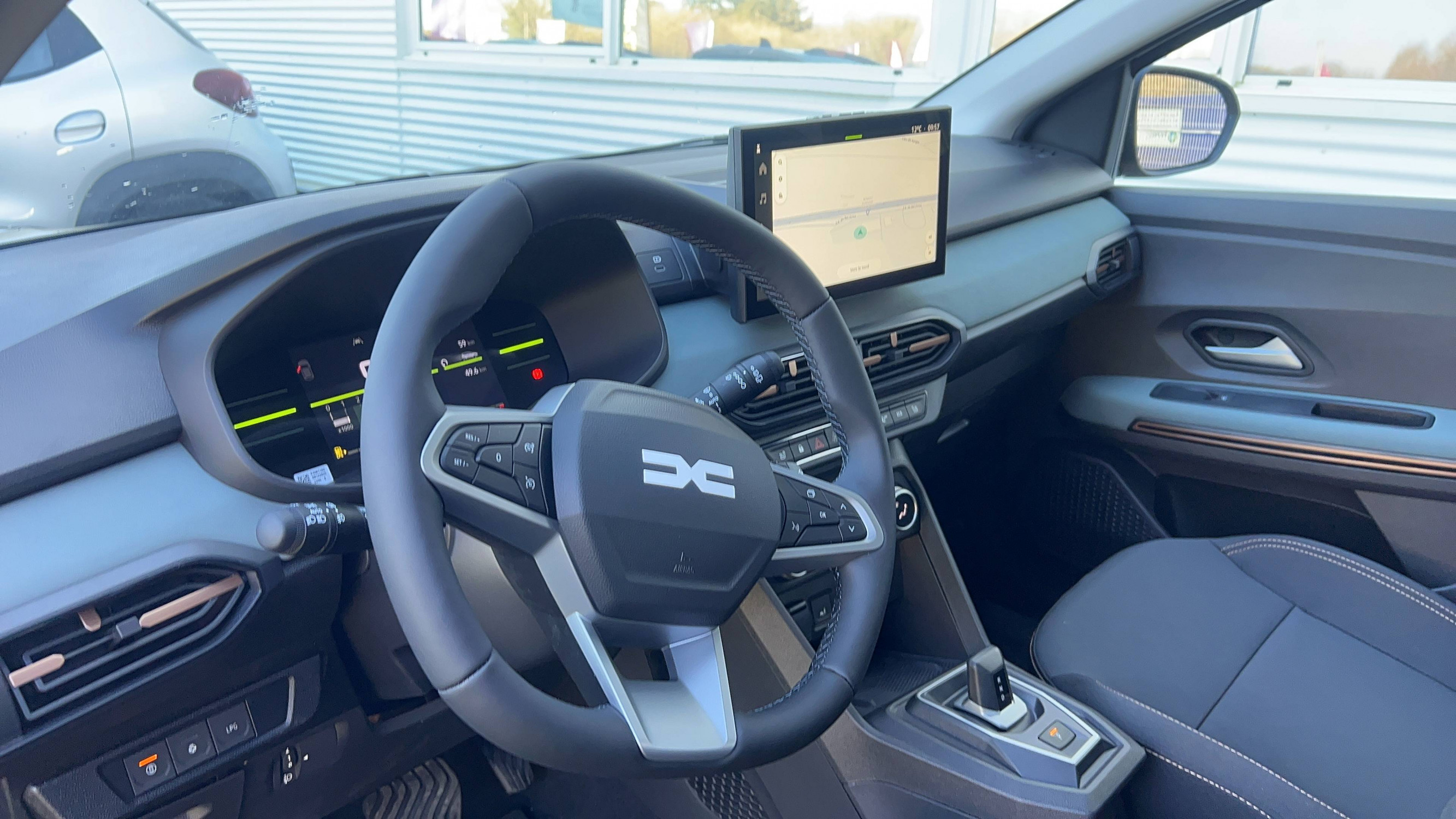 Vente en ligne Dacia Sandero Sandero ECO-G 120 auto au prix de 21 990 €