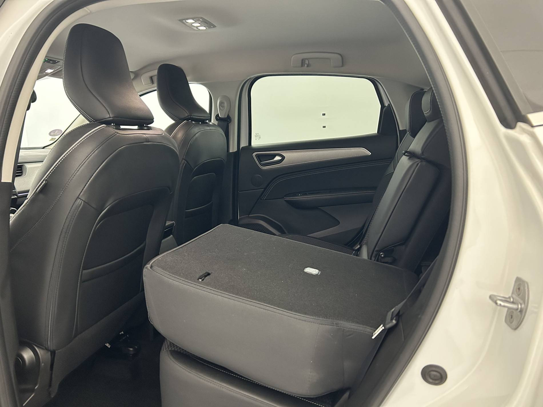 Vente en ligne Renault Arkana  E-Tech hybride 145 - 22 au prix de 20 990 €