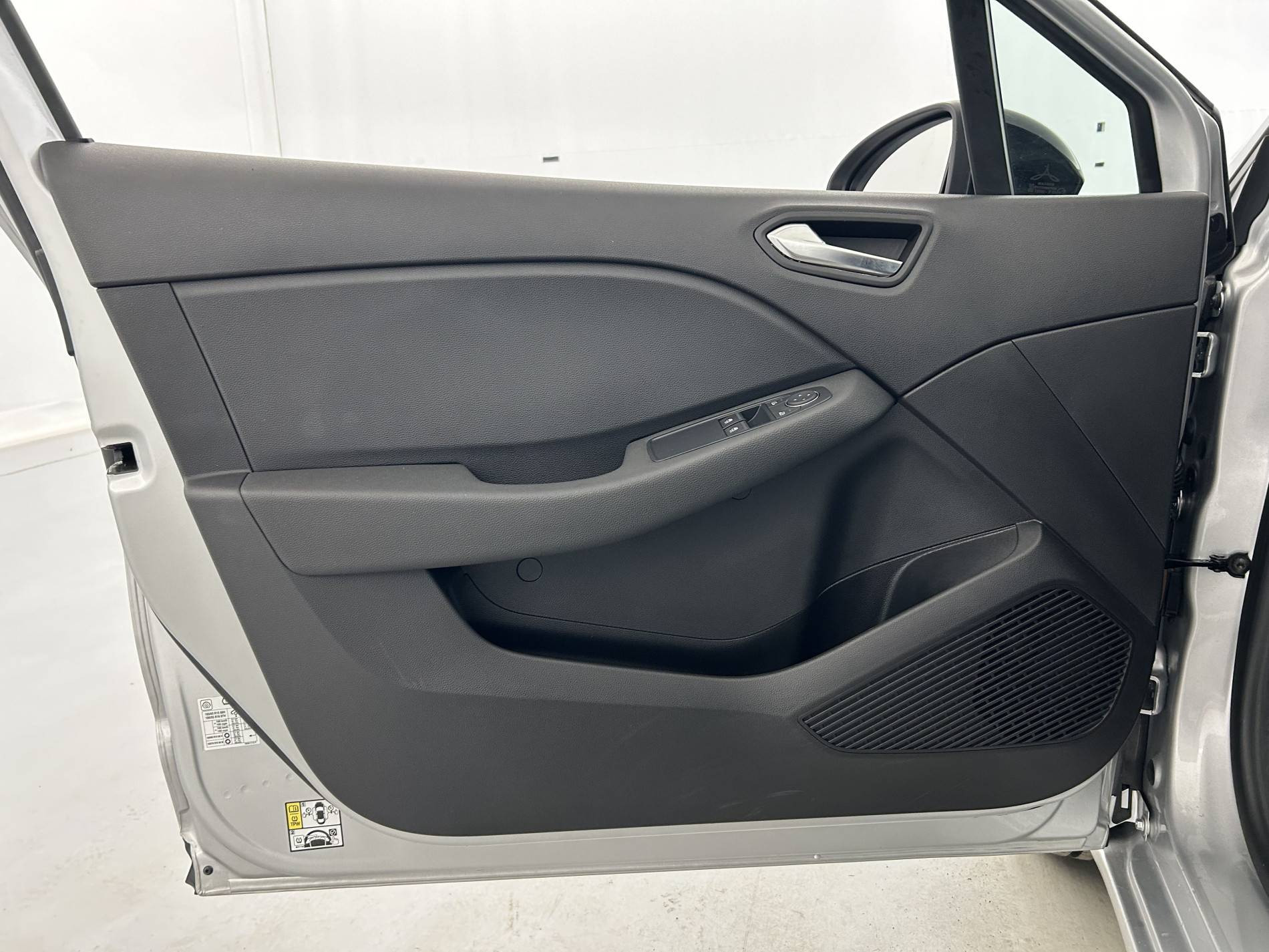 Vente en ligne Renault Clio 5 Clio TCe 90 au prix de 14 990 €