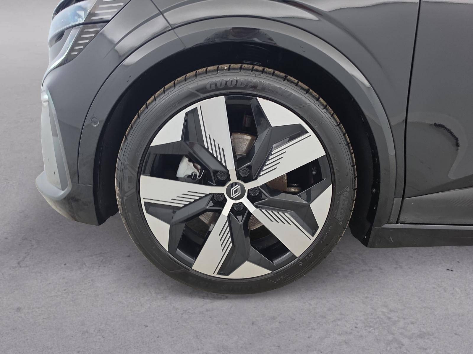 Vente en ligne Renault Megane E-Tech  EV60 220 ch super charge au prix de 25 990 €