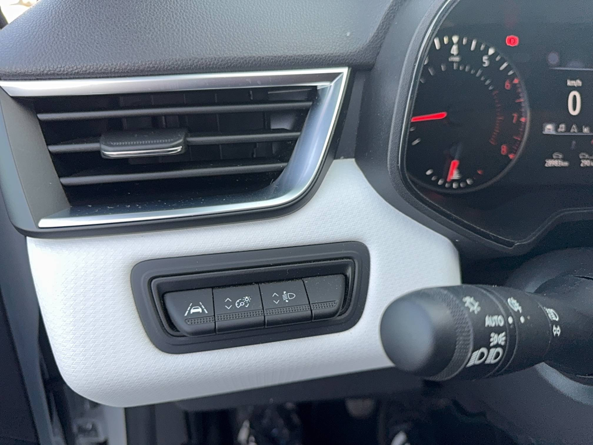 Vente en ligne Renault Clio 5 Clio TCe 90 au prix de 13 990 €