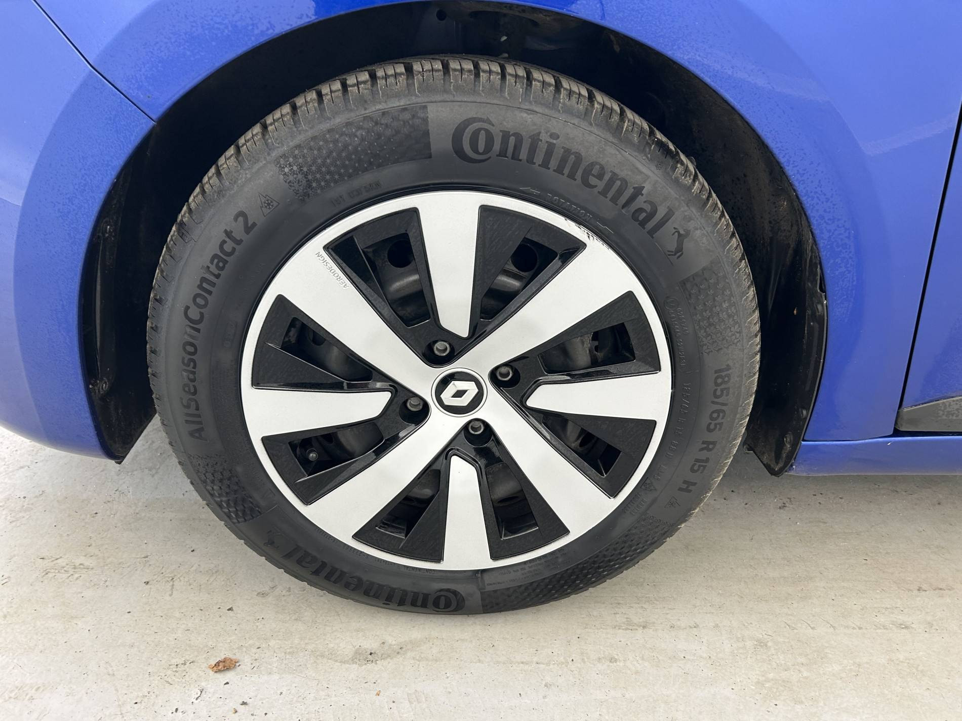 Vente en ligne Renault Clio 5 Clio TCe 90 au prix de 14 490 €