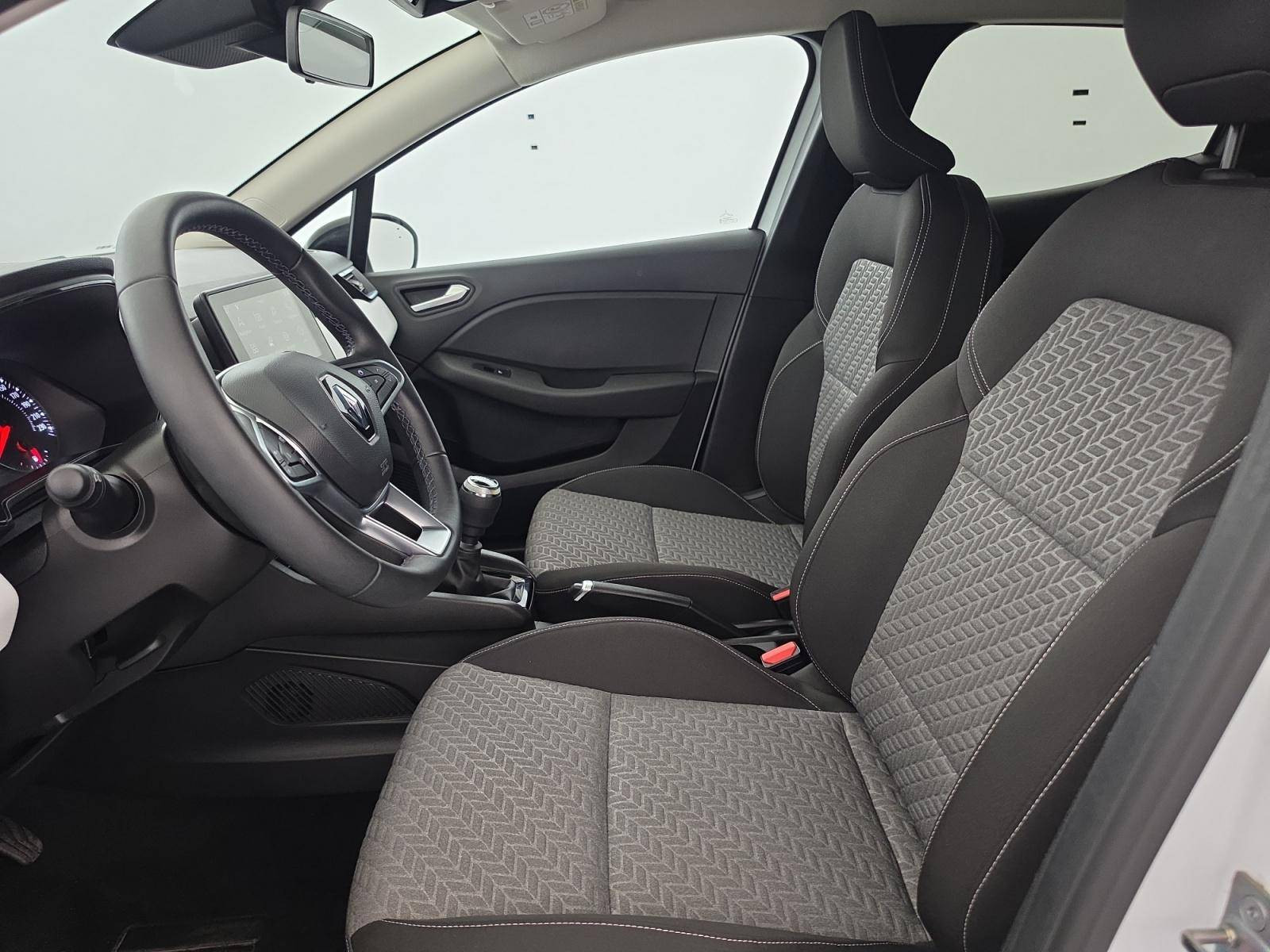 Vente en ligne Renault Clio 5 Clio TCe 90 au prix de 14 790 €
