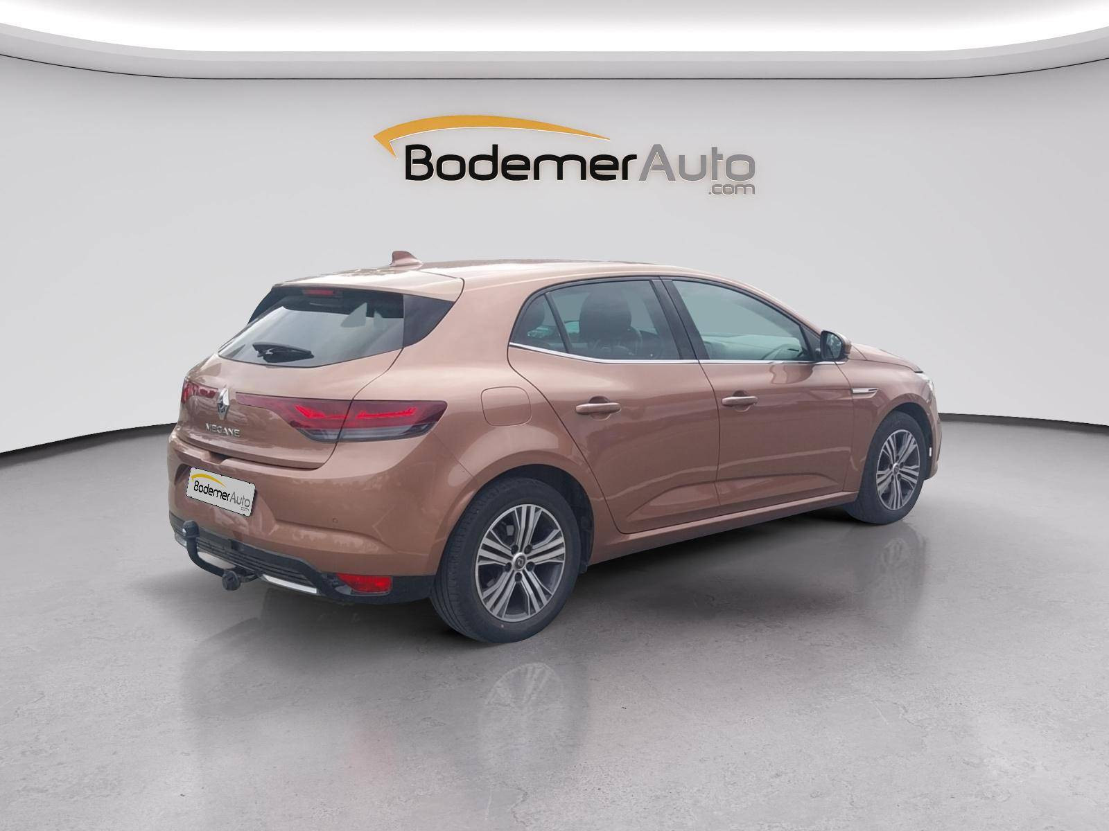 Vente en ligne Renault Megane 4 Mégane IV Berline Blue dCi 115 EDC au prix de 17 490 €