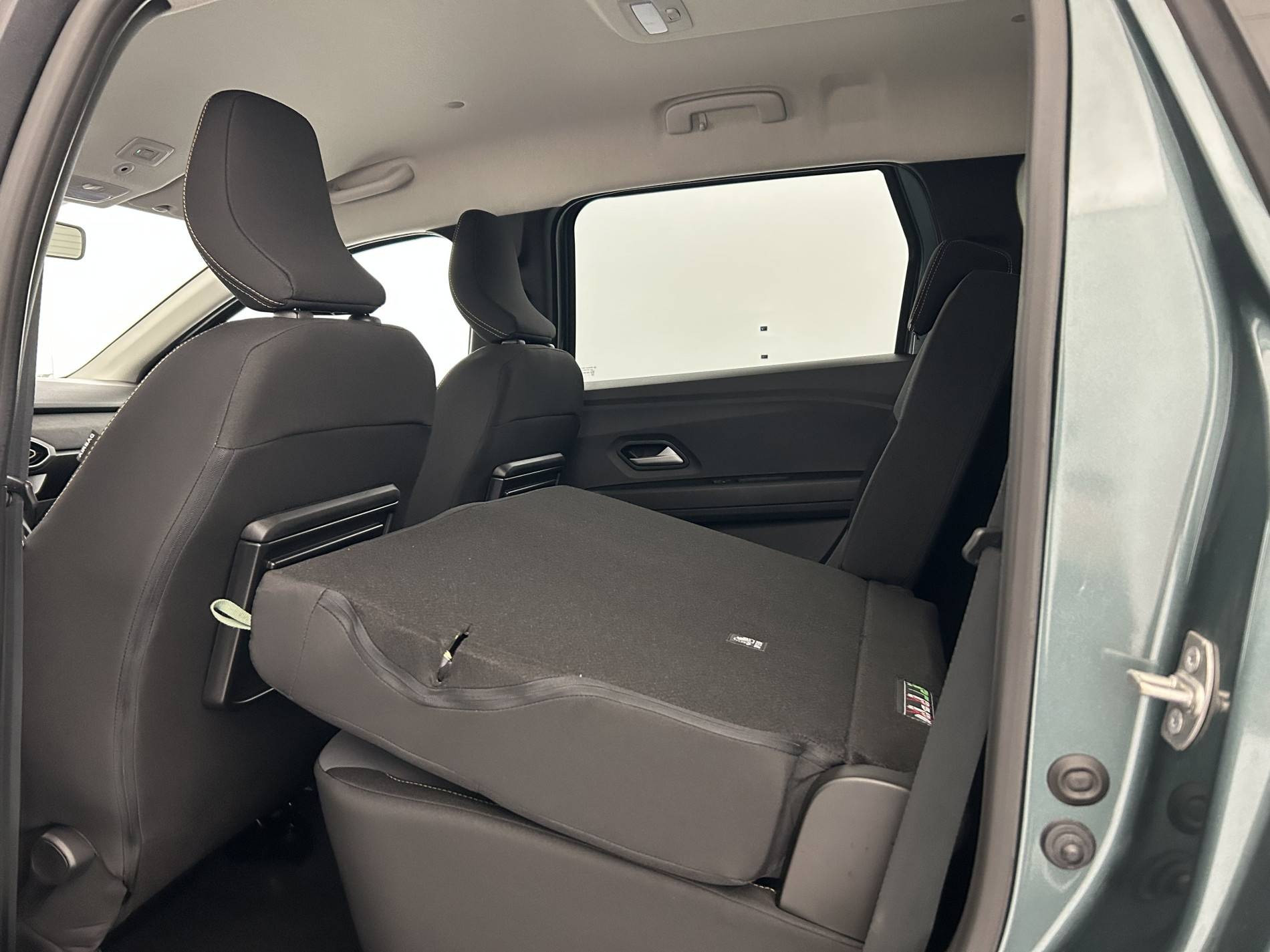 Vente en ligne Dacia Jogger  ECO-G 100 7 places GSR2 au prix de 22 590 €