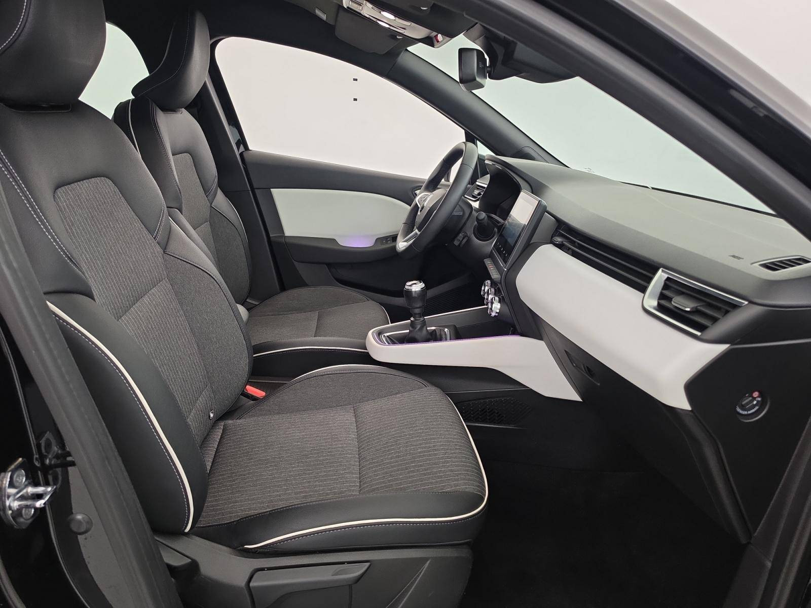Vente en ligne Renault Clio 5 Clio TCe 100 GPL - 21N au prix de 14 990 €
