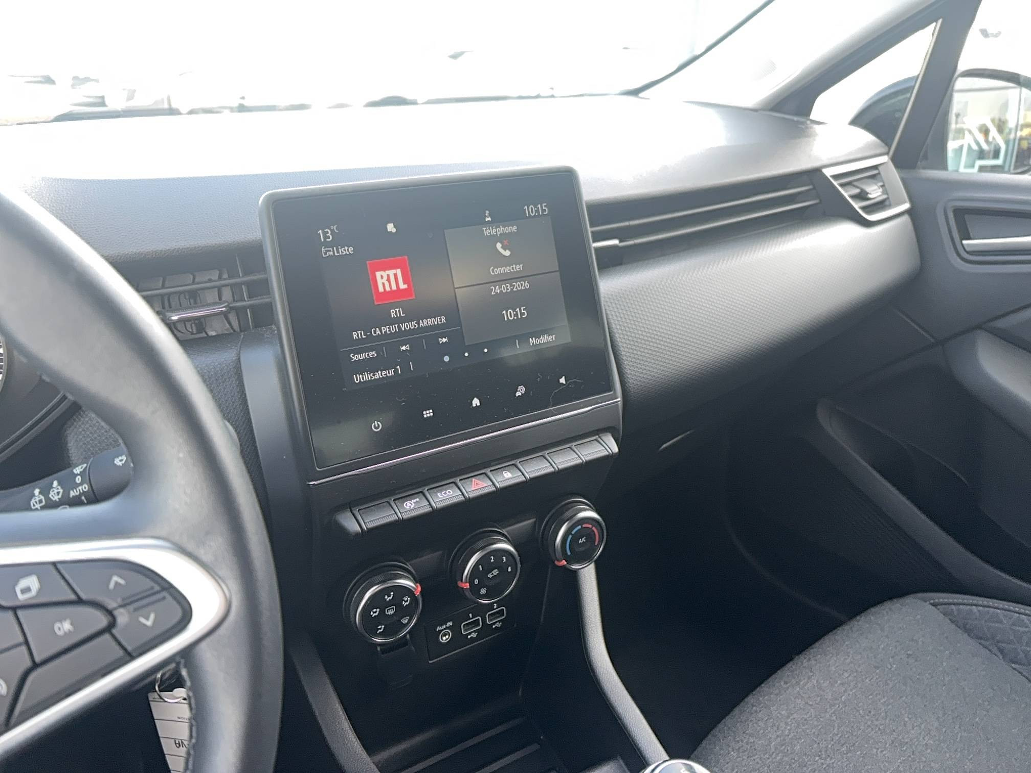 Vente en ligne Renault Clio 5 Clio TCe 90 au prix de 13 690 €