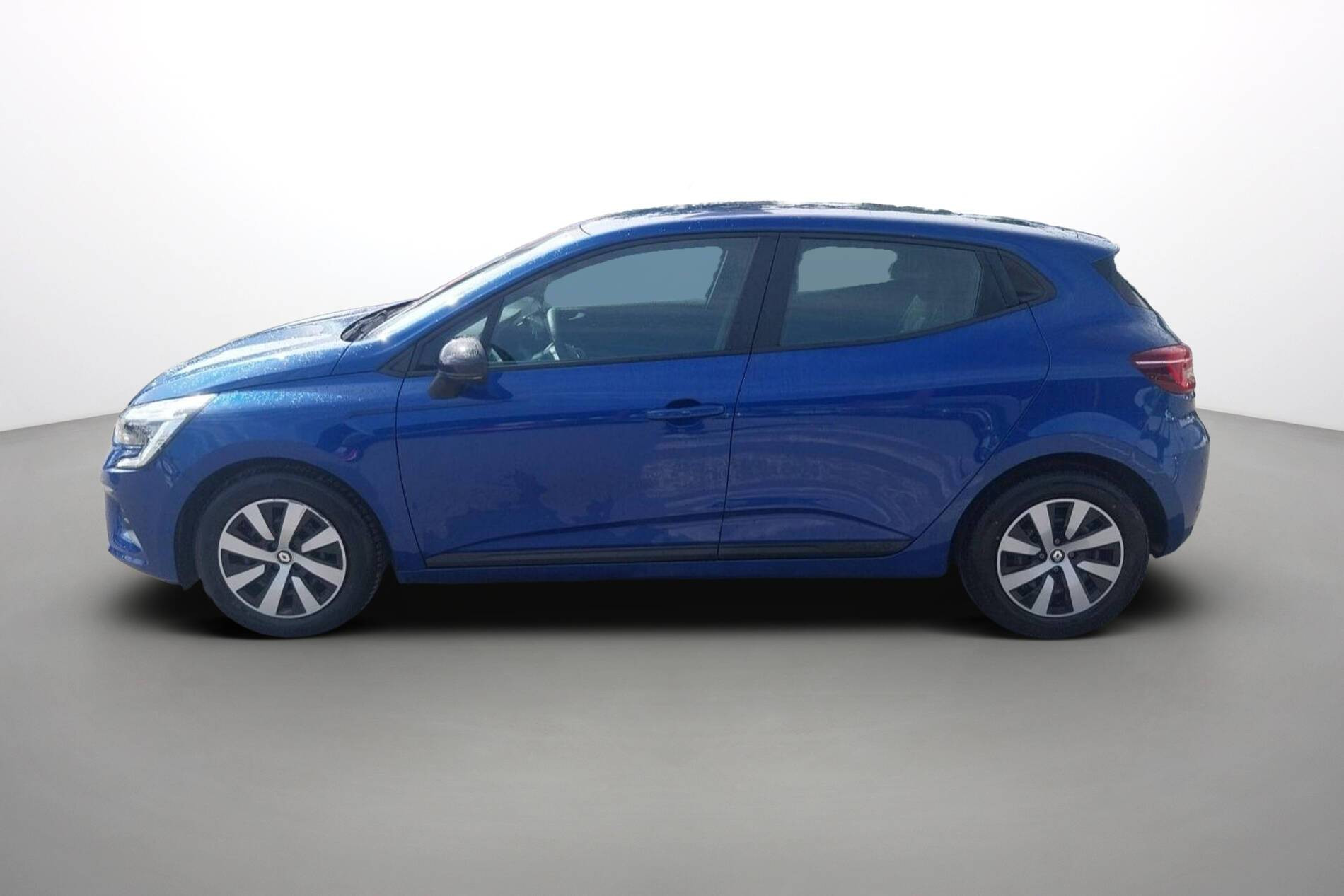 Vente en ligne Renault Clio 5 Clio TCe 90 au prix de 14 290 €