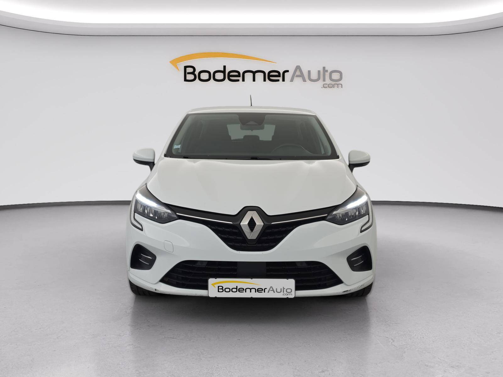 Vente en ligne Renault Clio 5 Clio E-Tech 140 au prix de 13 990 €