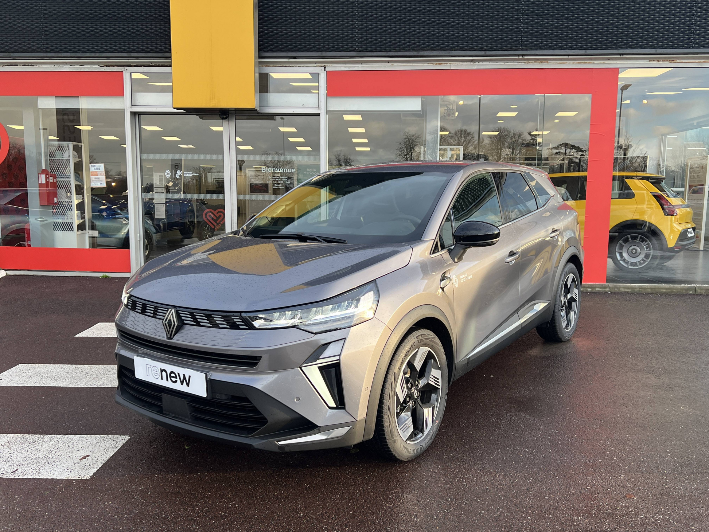 Renault Symbioz  E-Tech full hybrid 160 ch occasion de 2025 en vente à Saint-Lô