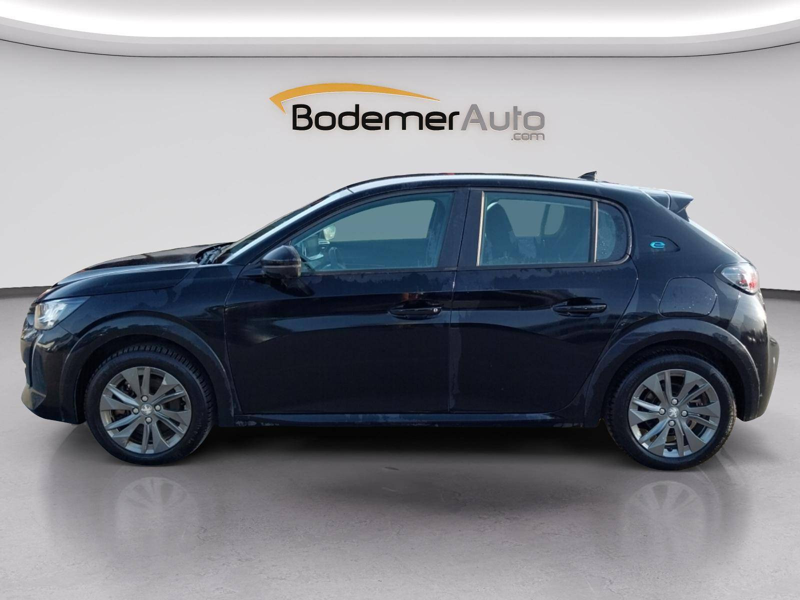 Vente en ligne Peugeot E-208  50 kWh 136ch au prix de 15 900 €