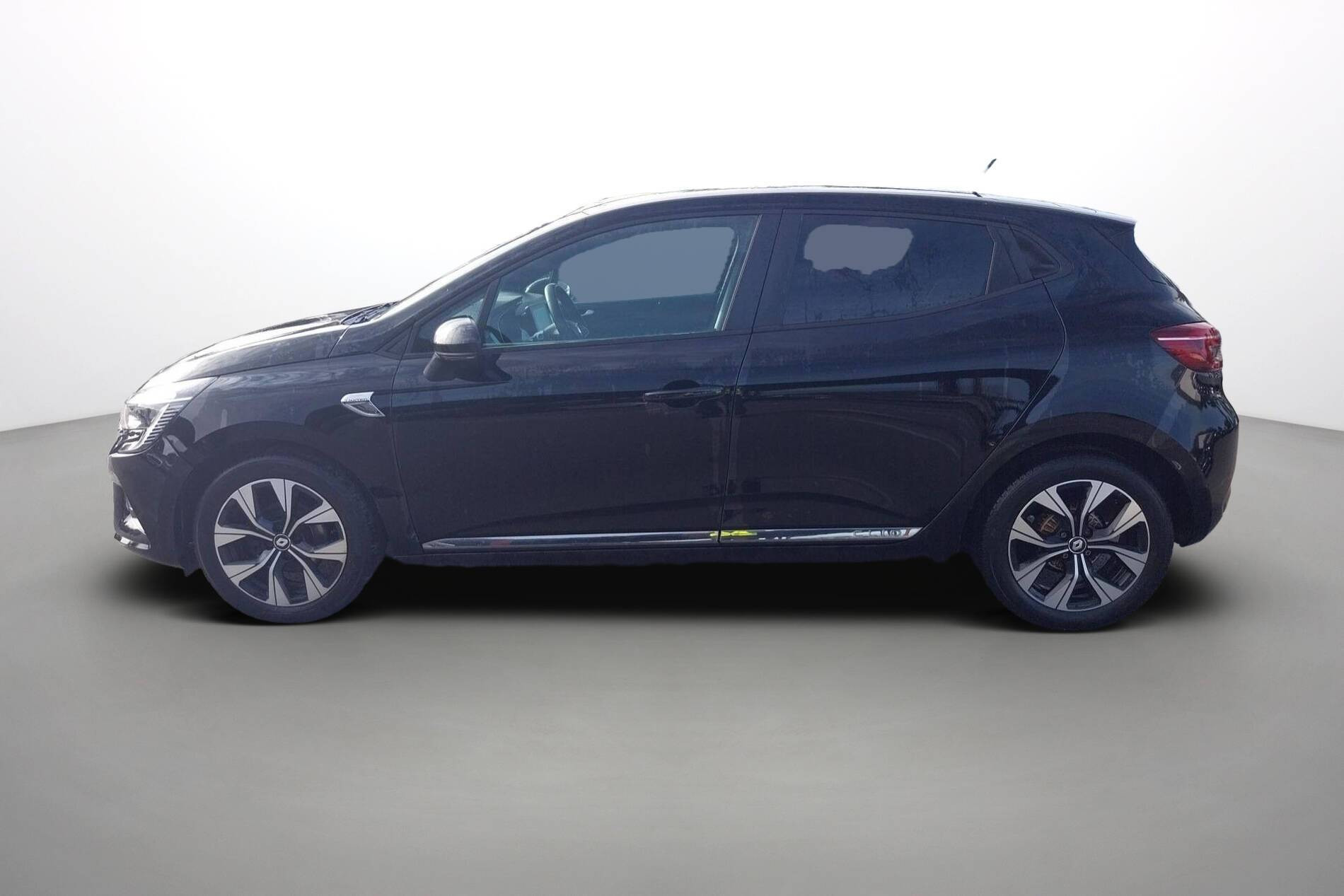 Vente en ligne Renault Clio 5 Clio TCe 90 - 21 au prix de 12 490 €