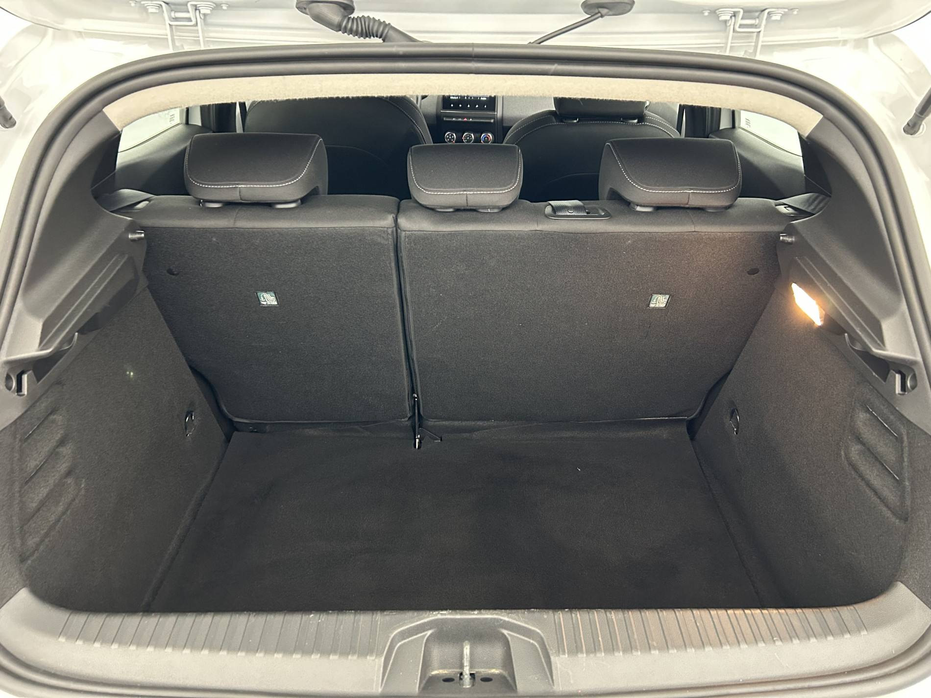 Vente en ligne Renault Clio 5 Clio TCe 90 au prix de 15 290 €