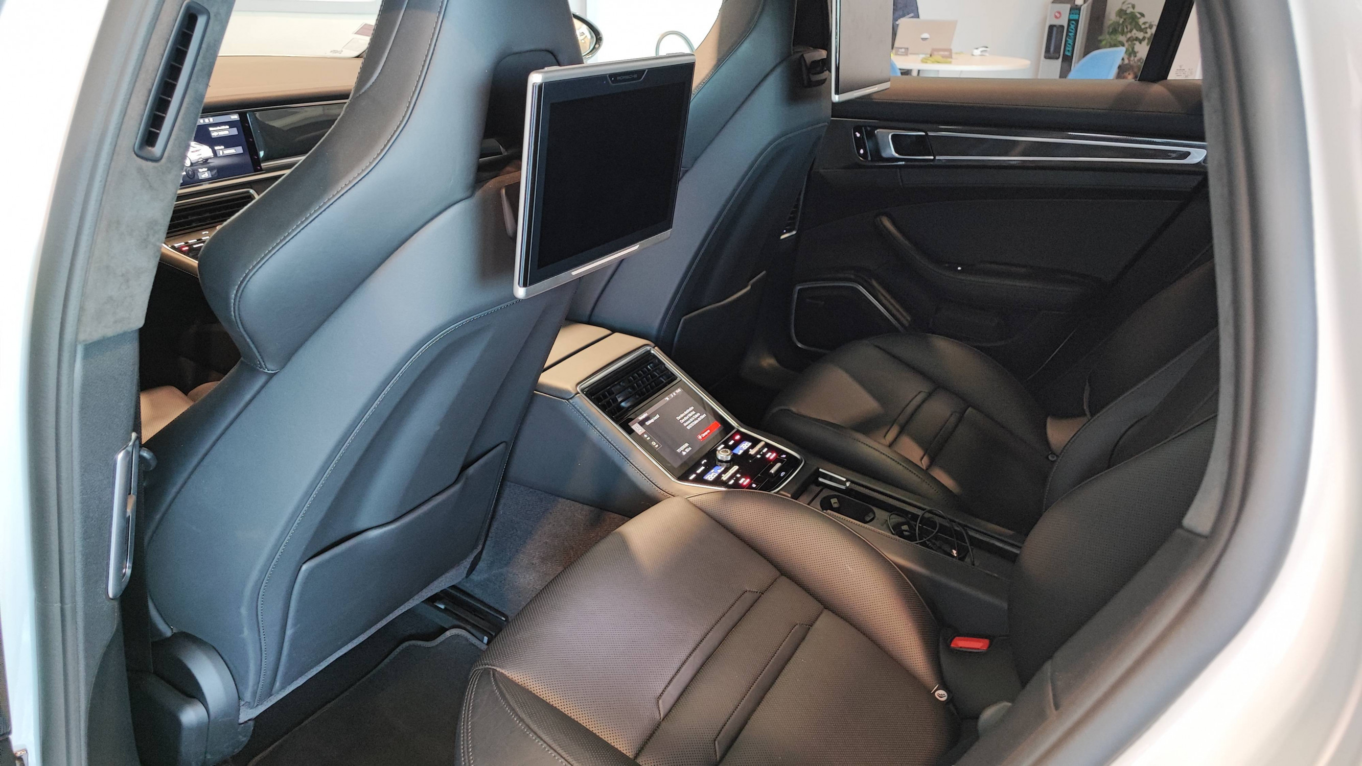 Vente en ligne Porsche Panamera  Turbo S V8 4.0 680 au prix de 99 990 €
