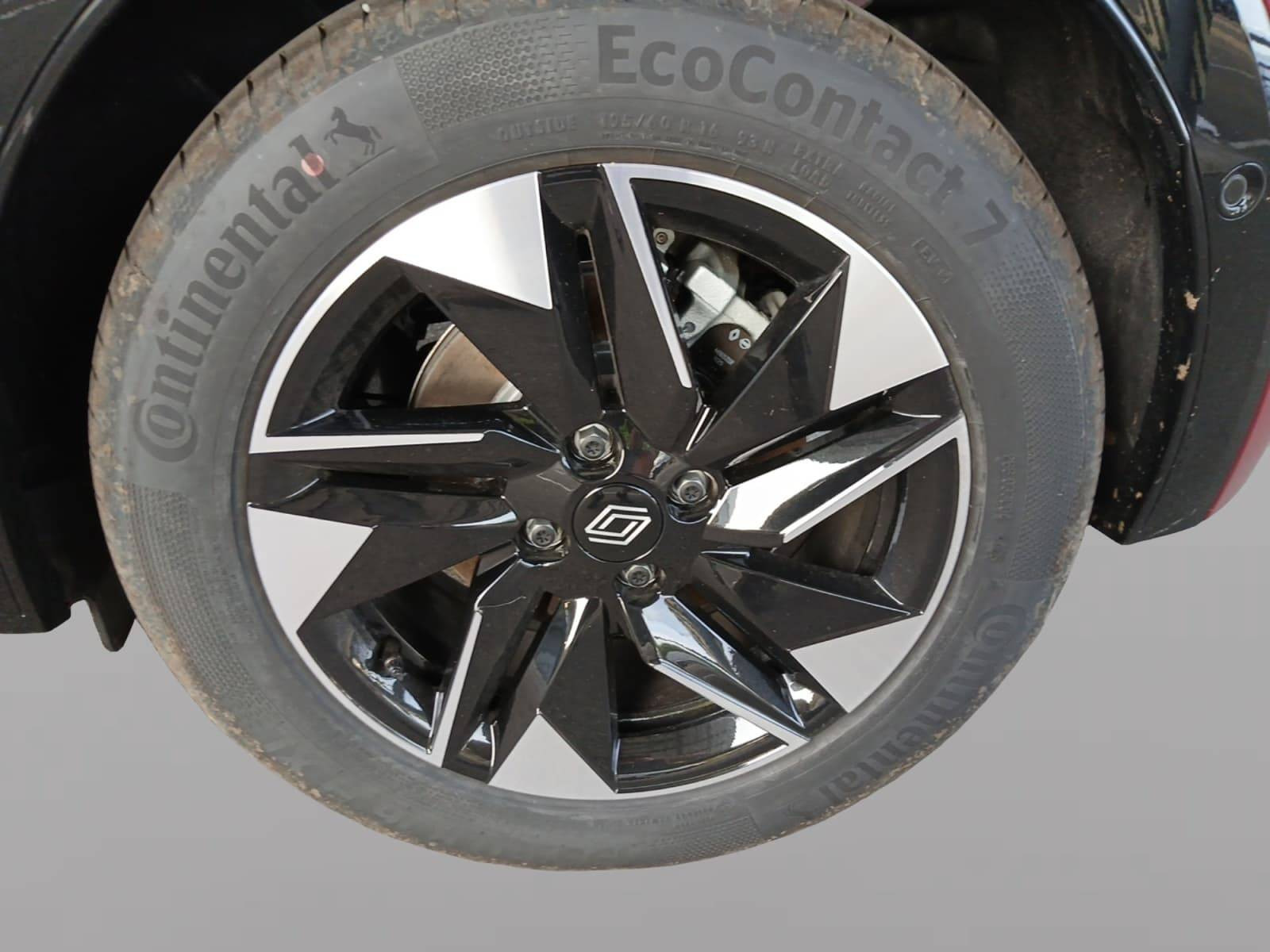 Vente en ligne Renault Clio 6 Clio E-Tech full hybrid 160 ch au prix de 26 490 €