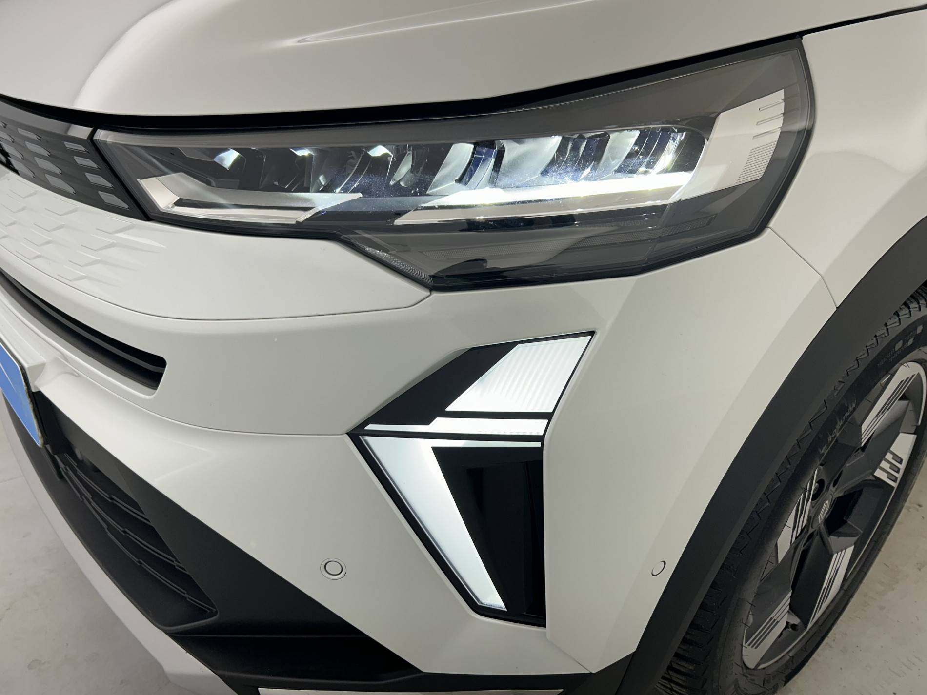 Vente en ligne Renault Symbioz  E-Tech full hybrid 145 au prix de 29 990 €