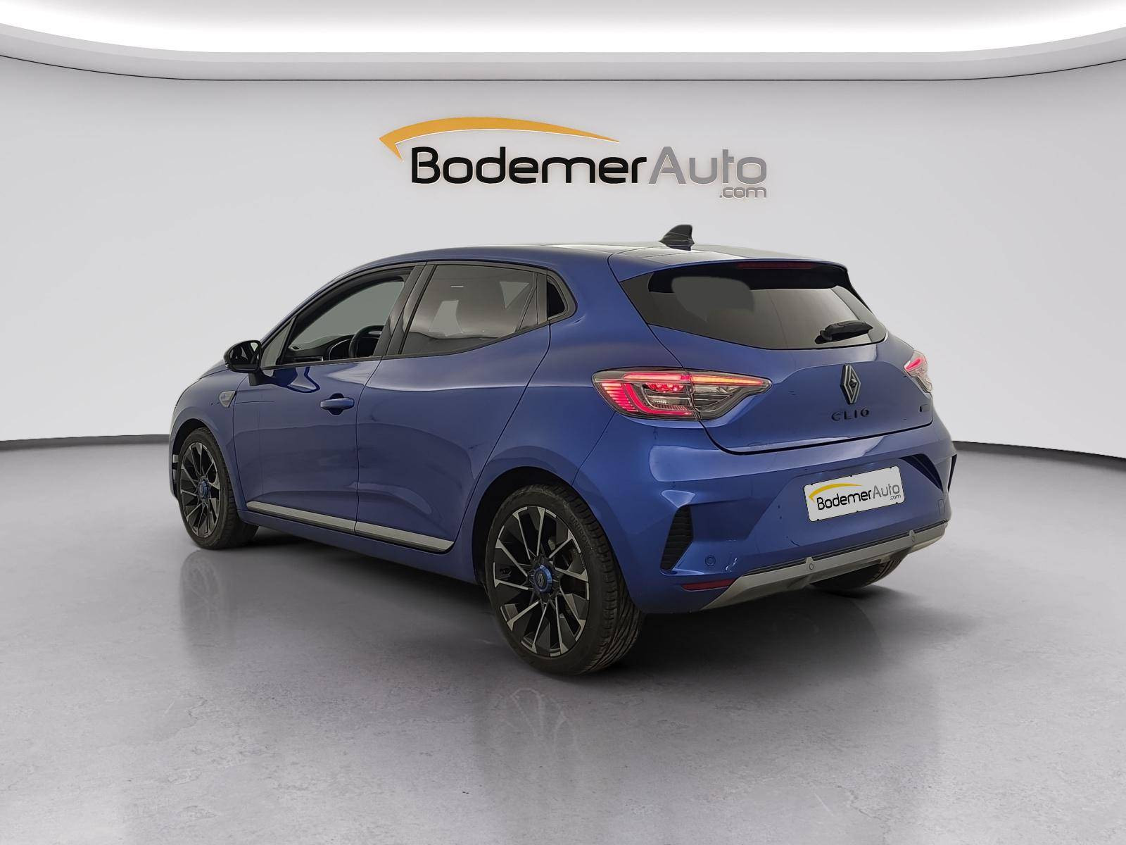 Vente en ligne Renault Clio 5 Clio E-Tech full hybrid 145 au prix de 20 890 €