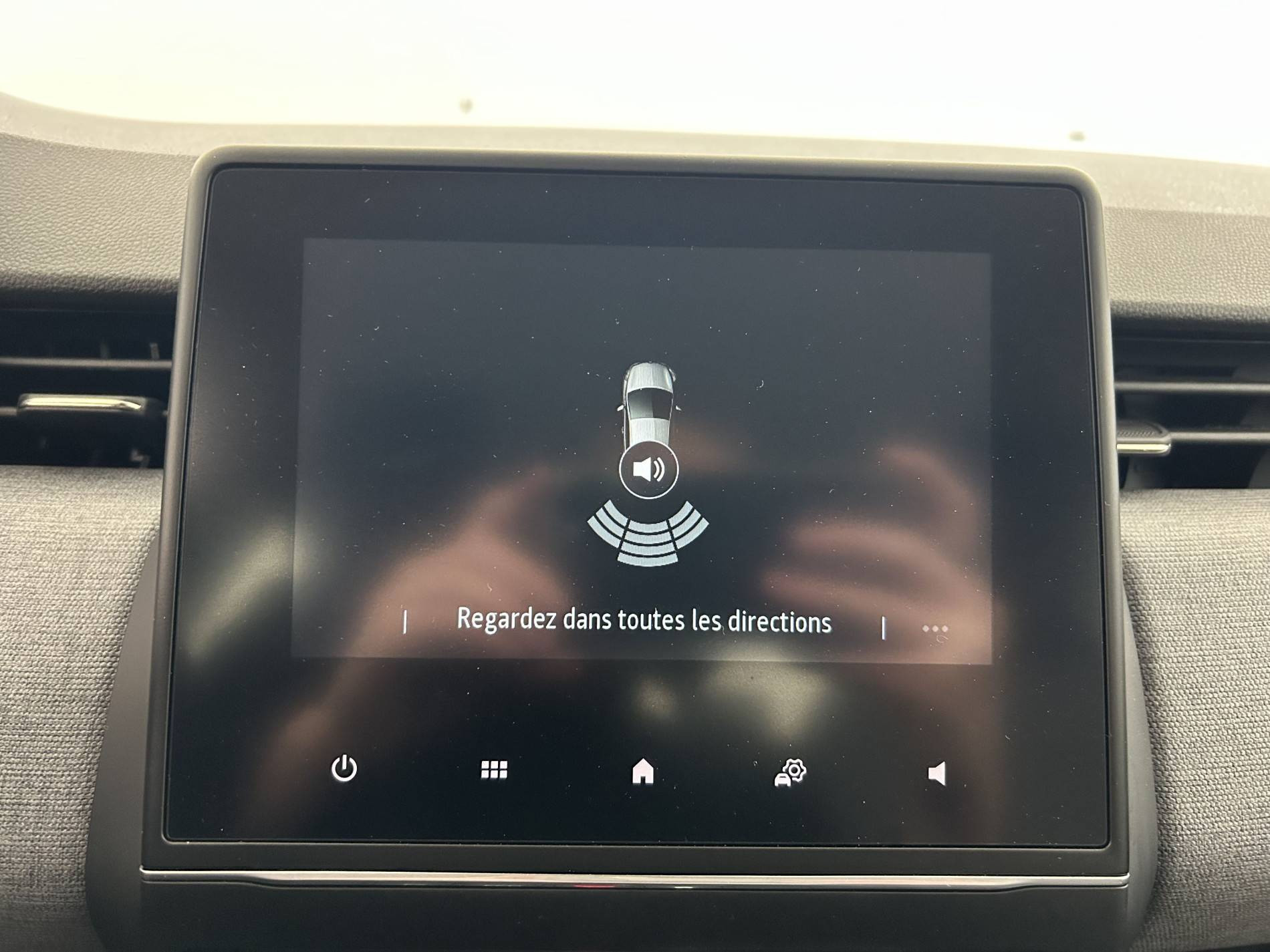 Vente en ligne Renault Clio 5 Clio E-Tech full hybrid 145 ch GSR2 au prix de 19 990 €