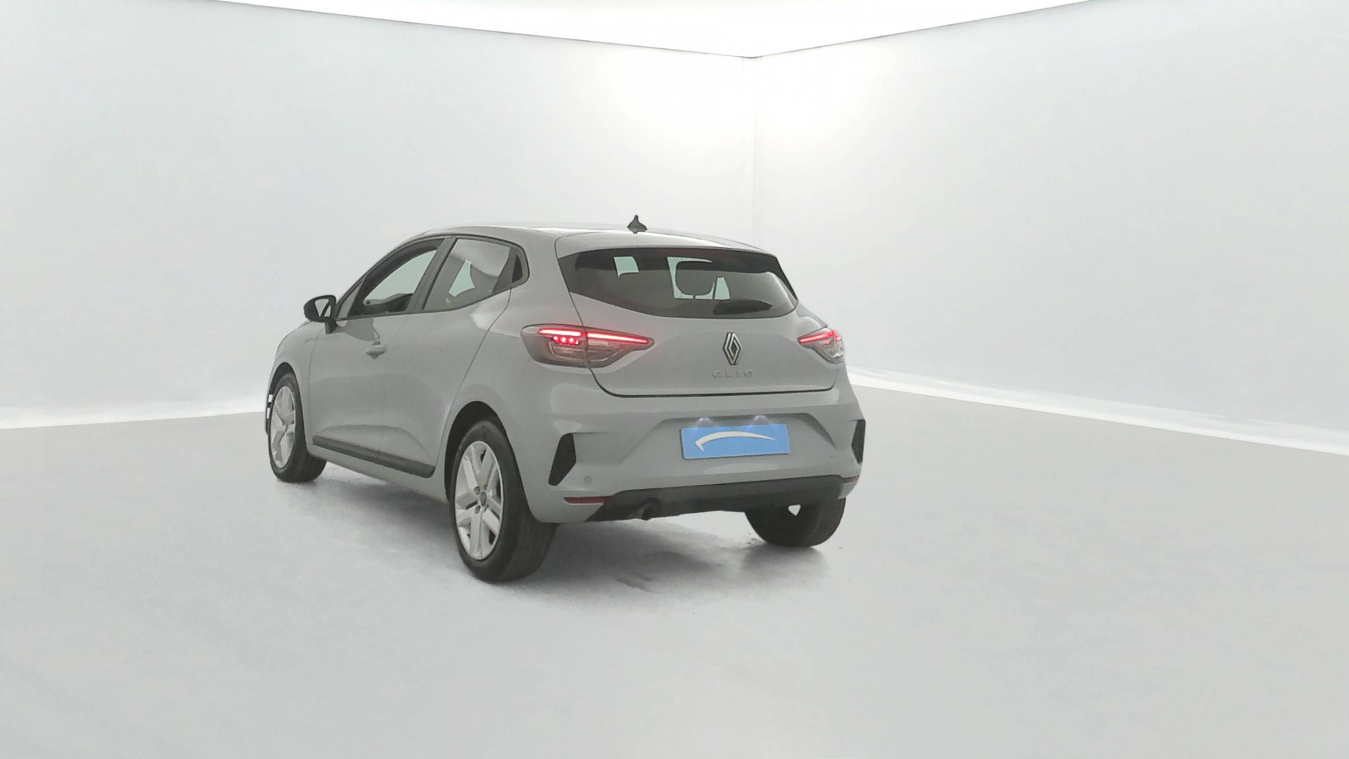 Vente en ligne Renault Clio 5 Clio TCe 90 au prix de 15 490 €