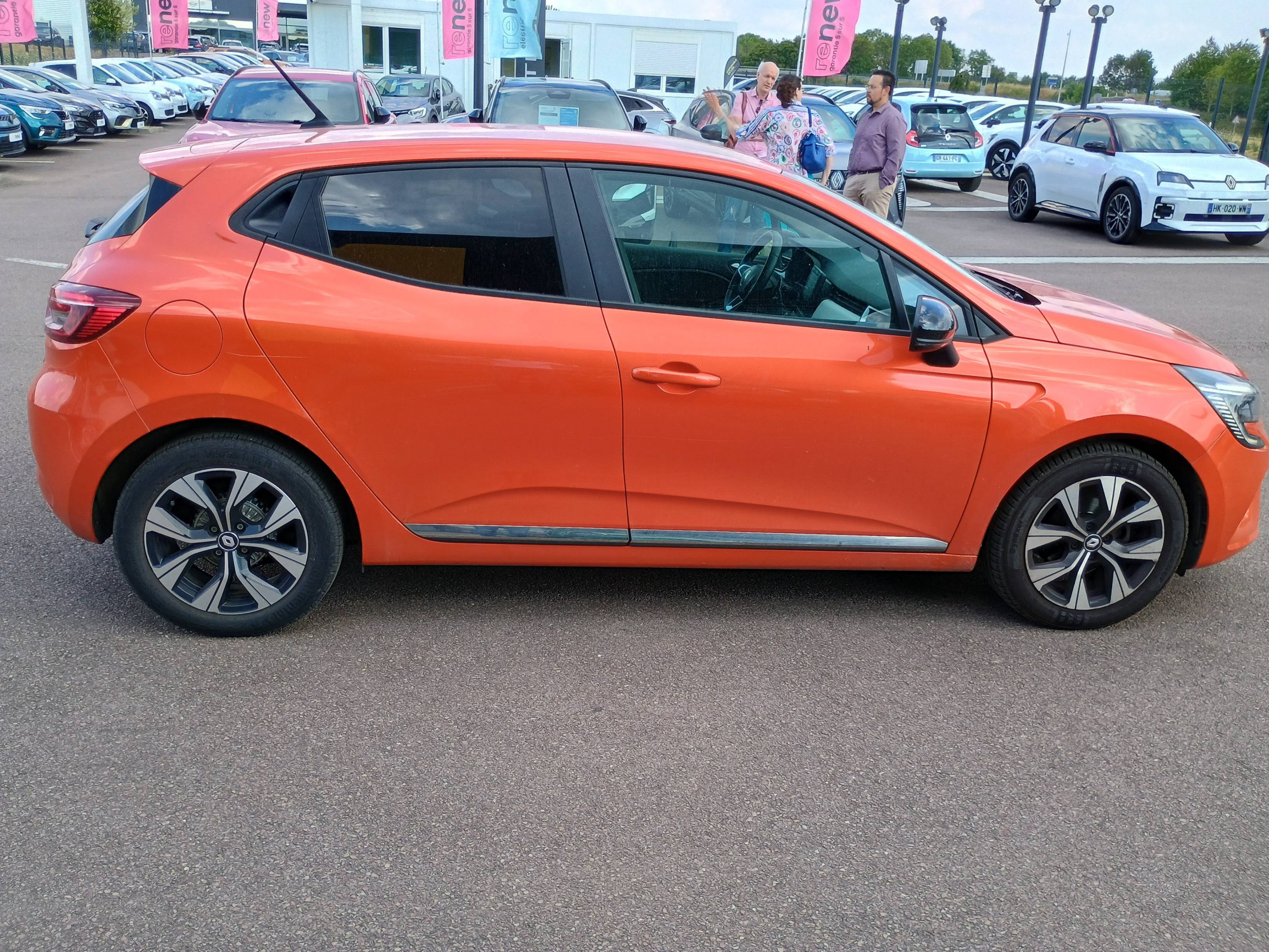 Vente en ligne Renault Clio 5 ECOLUTION SCE 65 CH au prix de 14 491 €