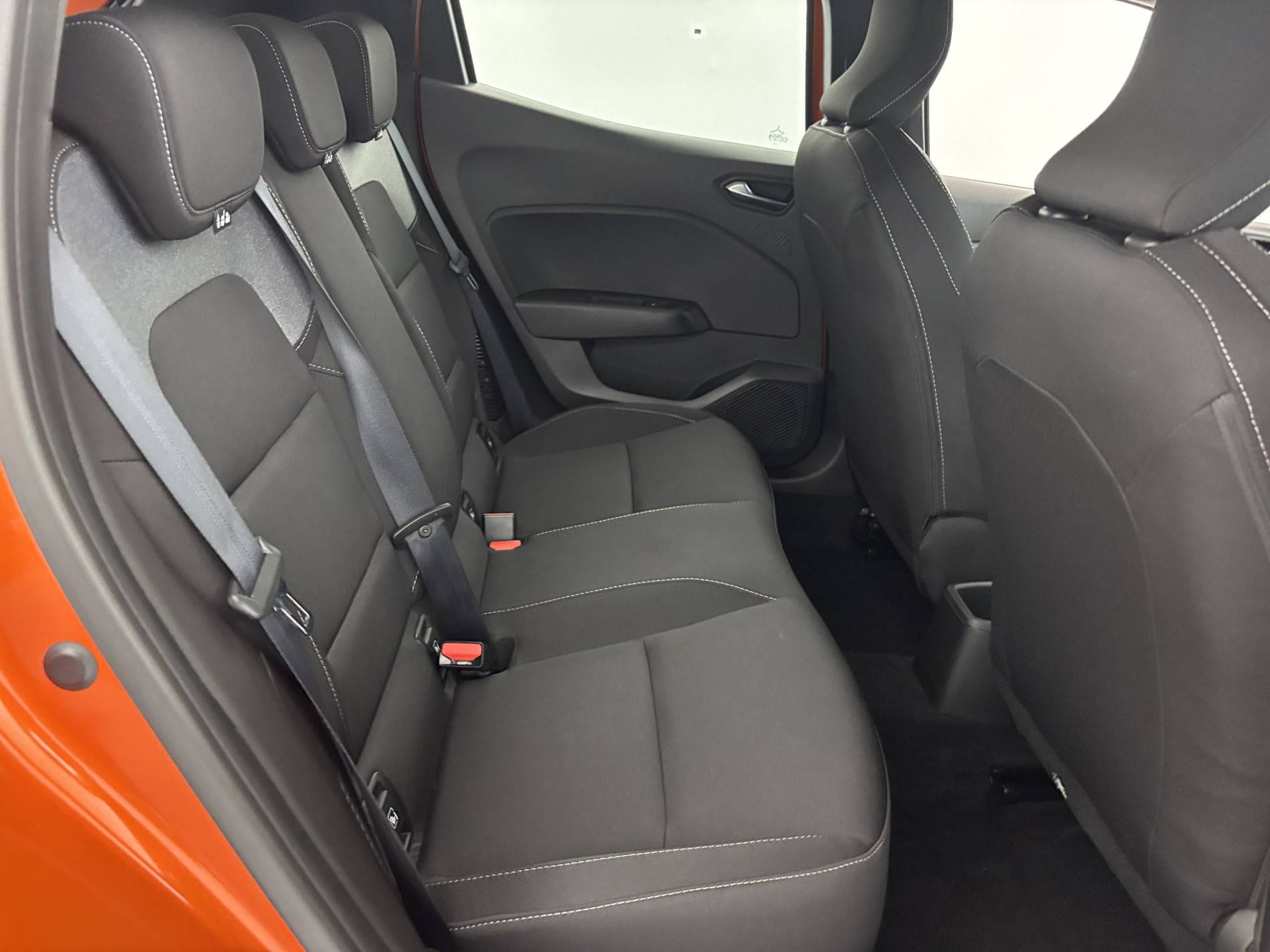 Vente en ligne Renault Clio 5 Clio E-Tech full hybrid 145 ch GSR2 au prix de 19 990 €
