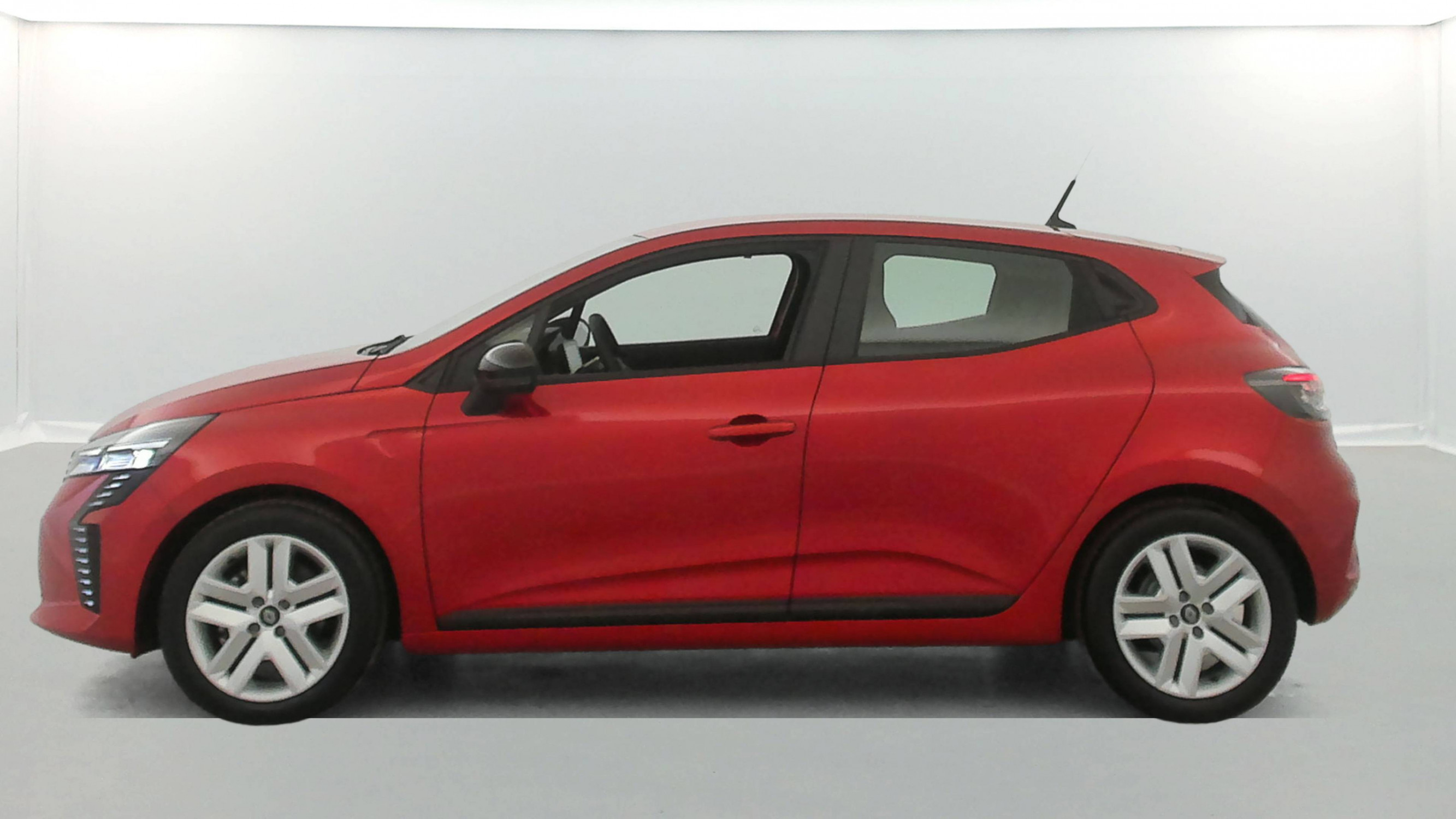 Vente en ligne Renault Clio 5 Clio E-Tech full hybrid 145 ch GSR2 au prix de 20 000 €