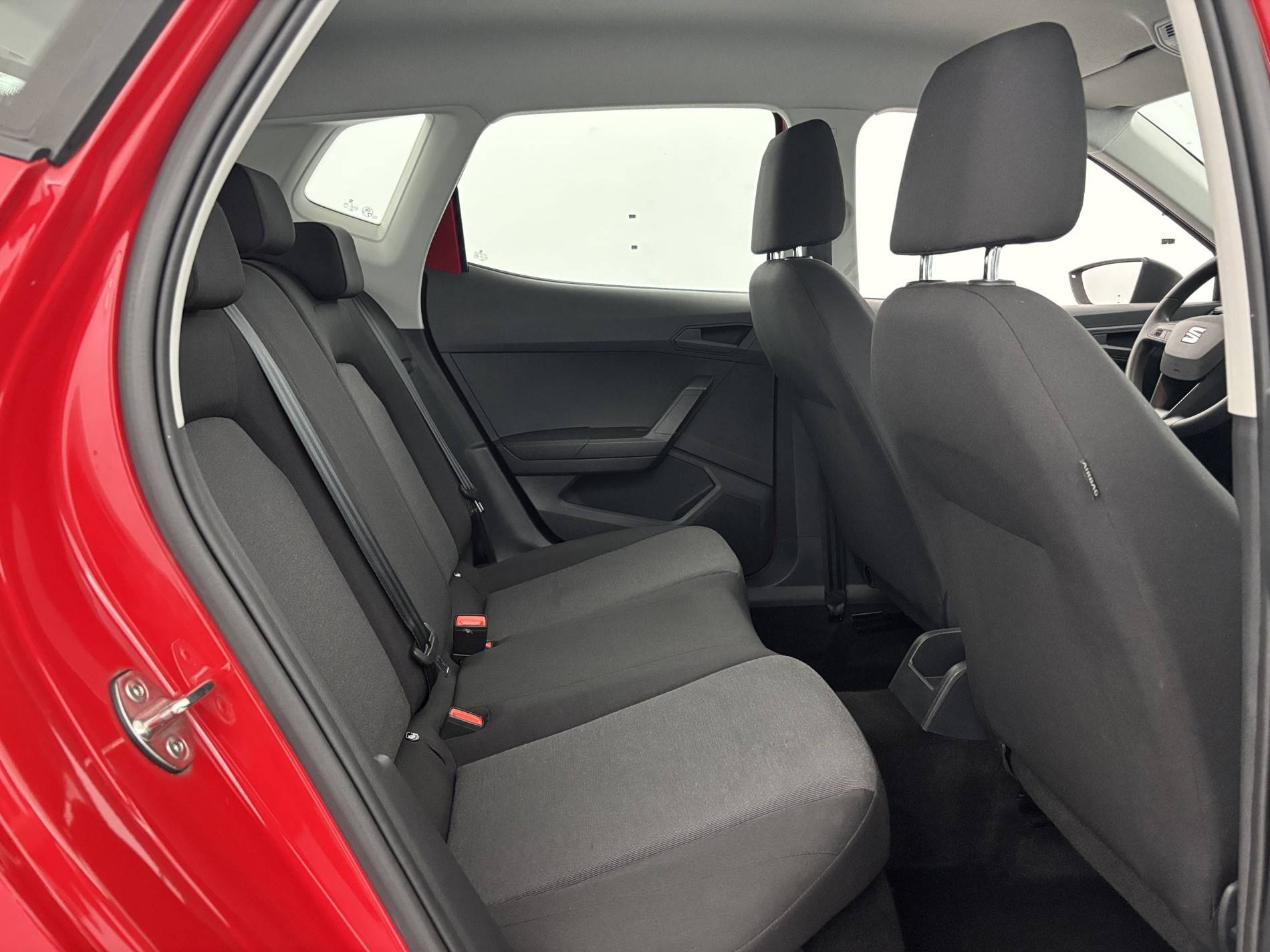 Vente en ligne Seat Arona  1.0 EcoTSI 95 ch Start/Stop BVM5 au prix de 12 490 €