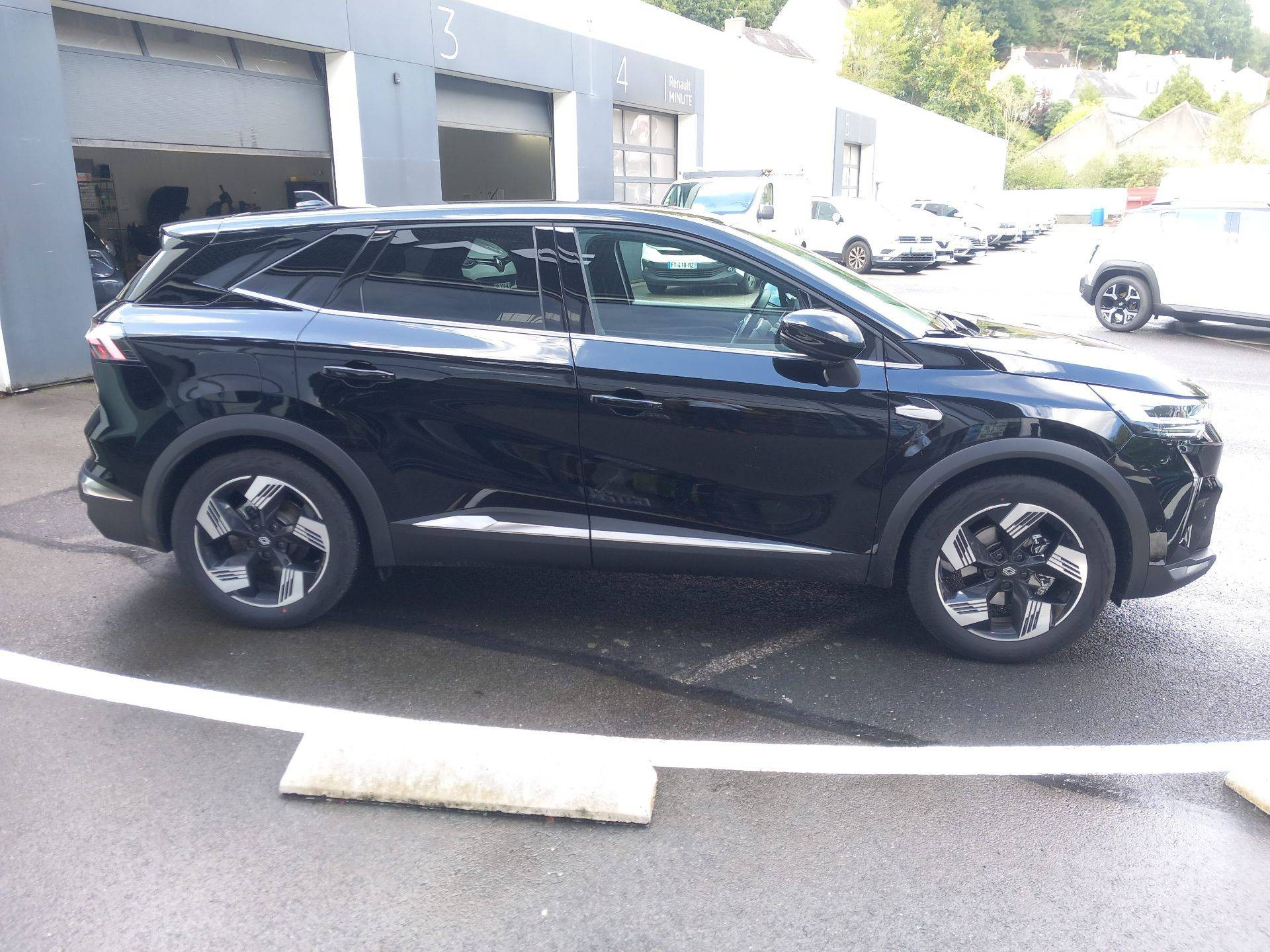 Vente en ligne Renault Symbioz  E-Tech full hybrid 160 ch au prix de 31 890 €