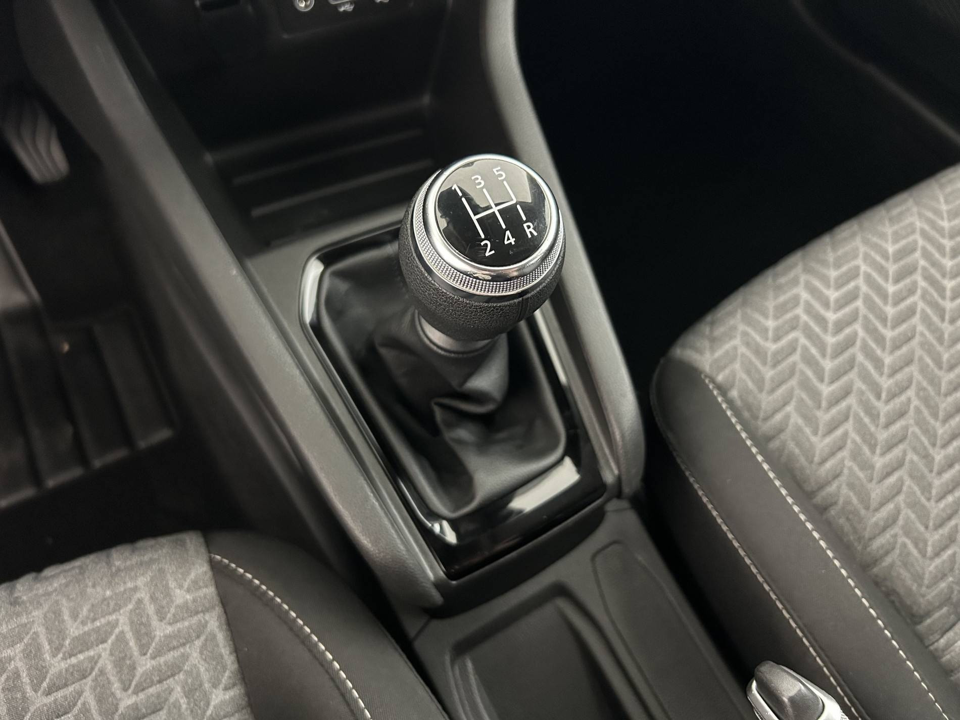 Vente en ligne Renault Clio 5 Clio SCe 65 au prix de 12 590 €