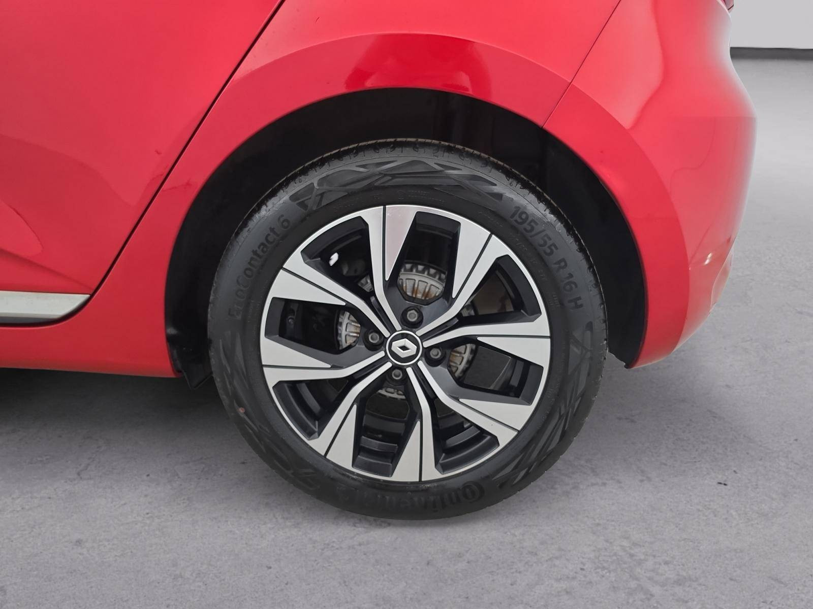 Vente en ligne Renault Clio 5 Clio TCe 100 GPL au prix de 14 490 €