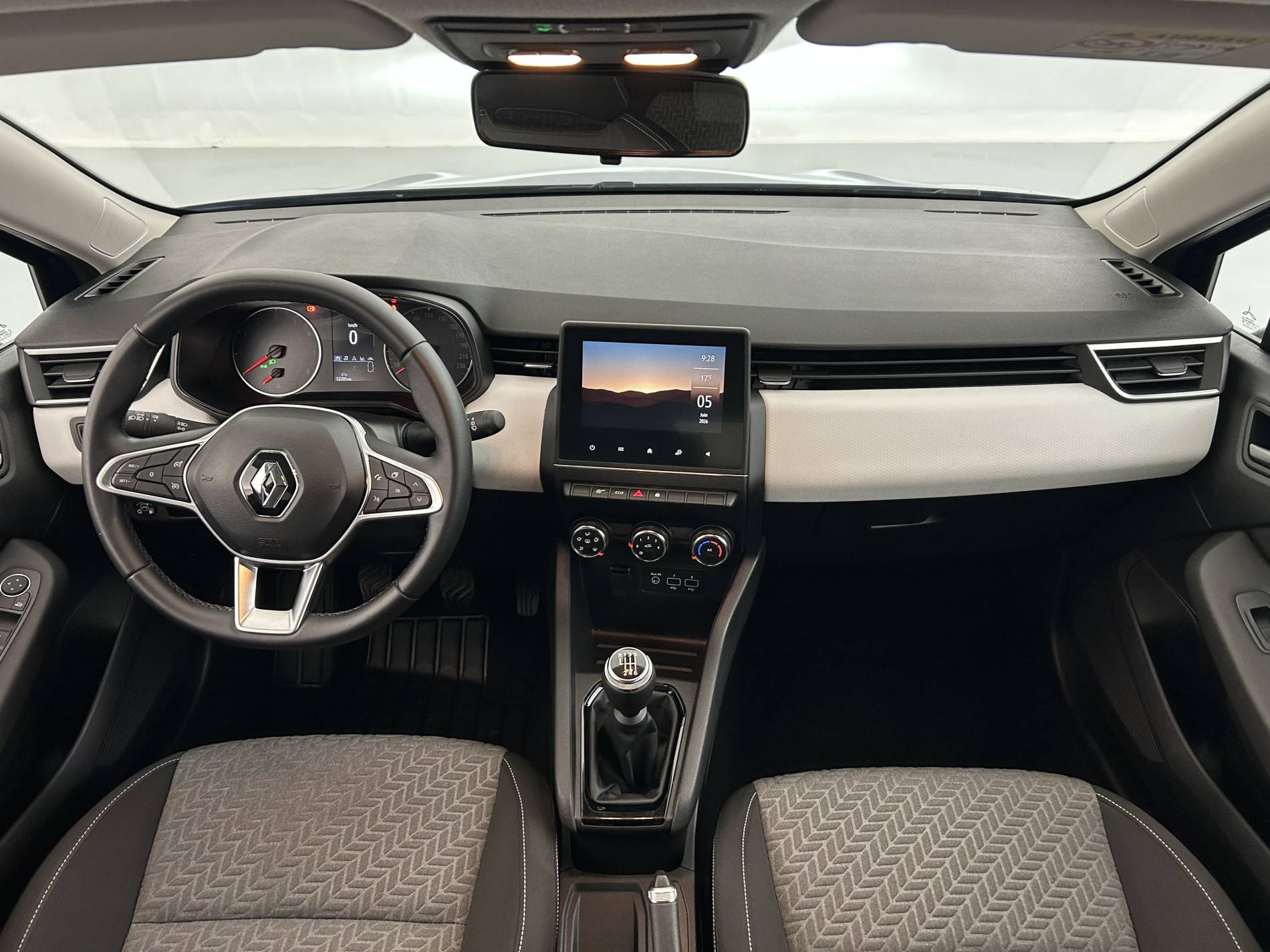 Vente en ligne Renault Clio 5 Clio TCe 100 GPL au prix de 13 490 €